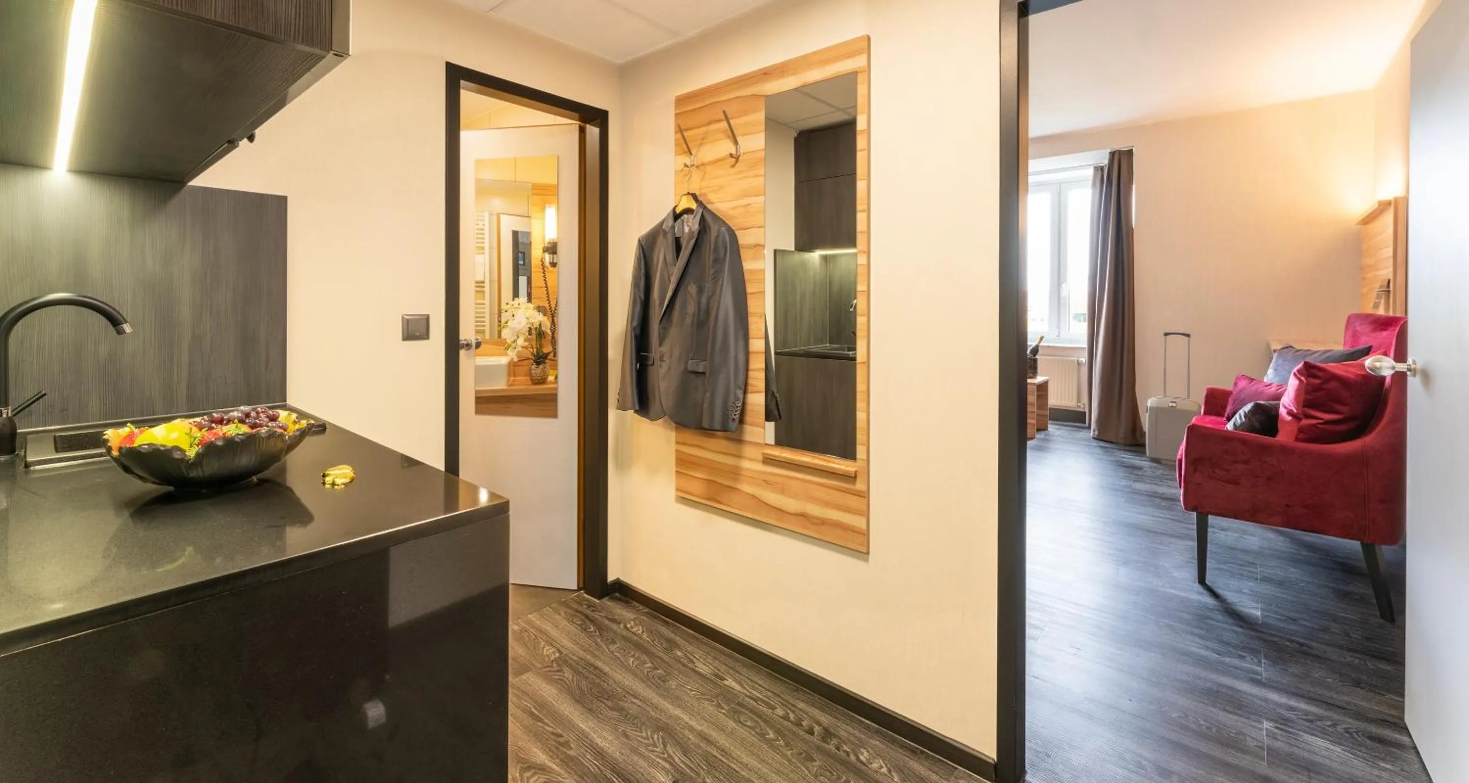 Photo of the whole room in PLAZA Premium Columbus Bremen