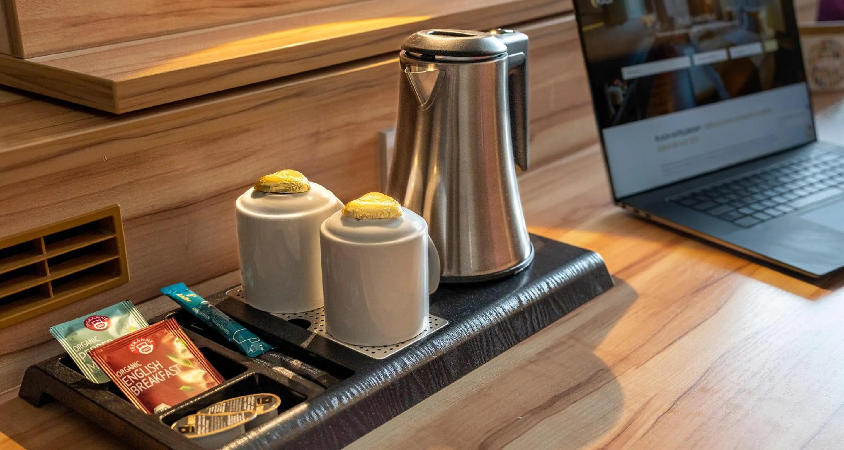 Coffee/tea facilities in PLAZA Premium Columbus Bremen