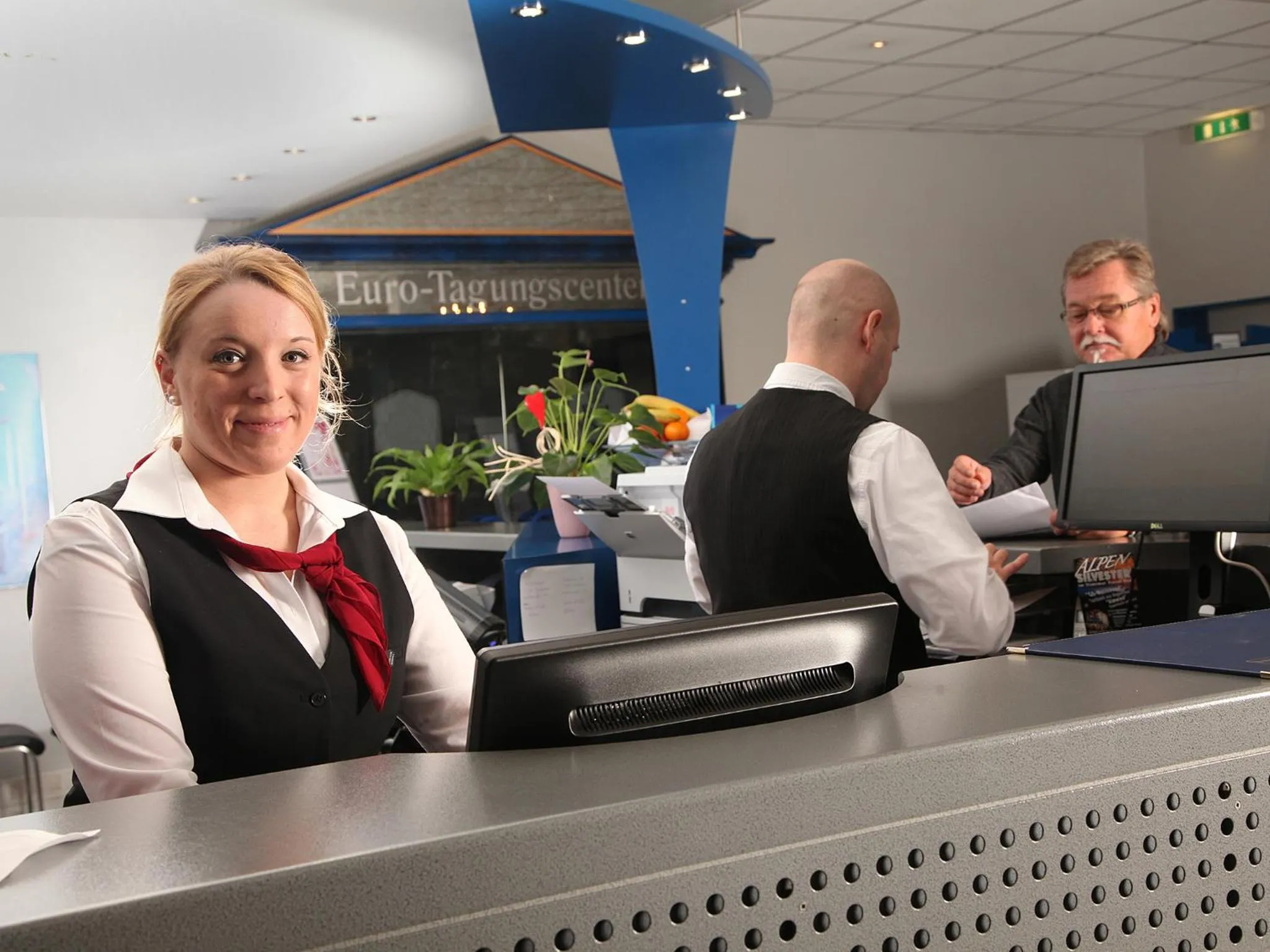 Lobby or reception in Transmar Travel Hotel