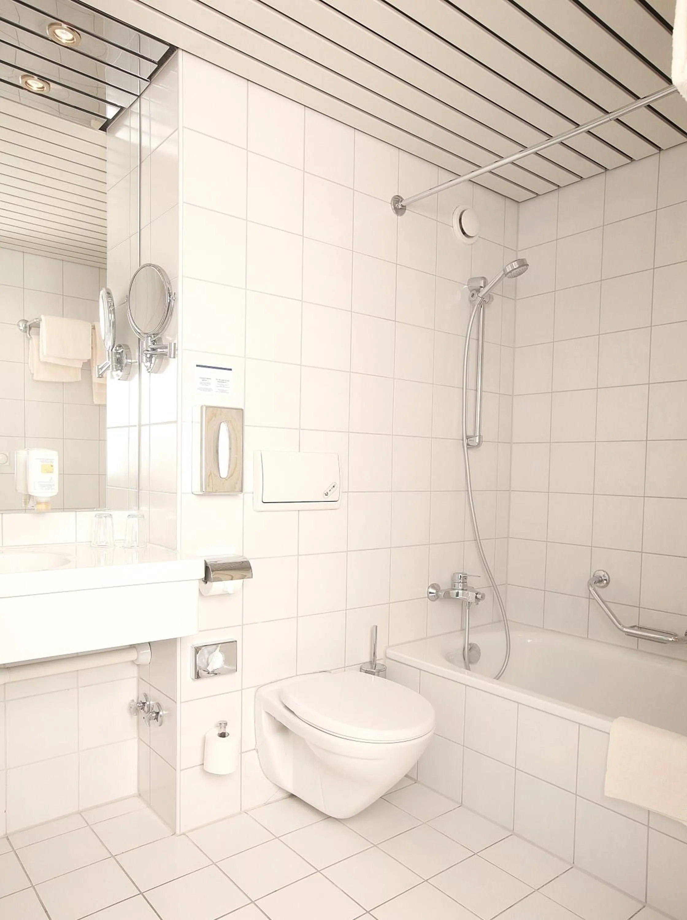 Bathroom in Transmar Travel Hotel