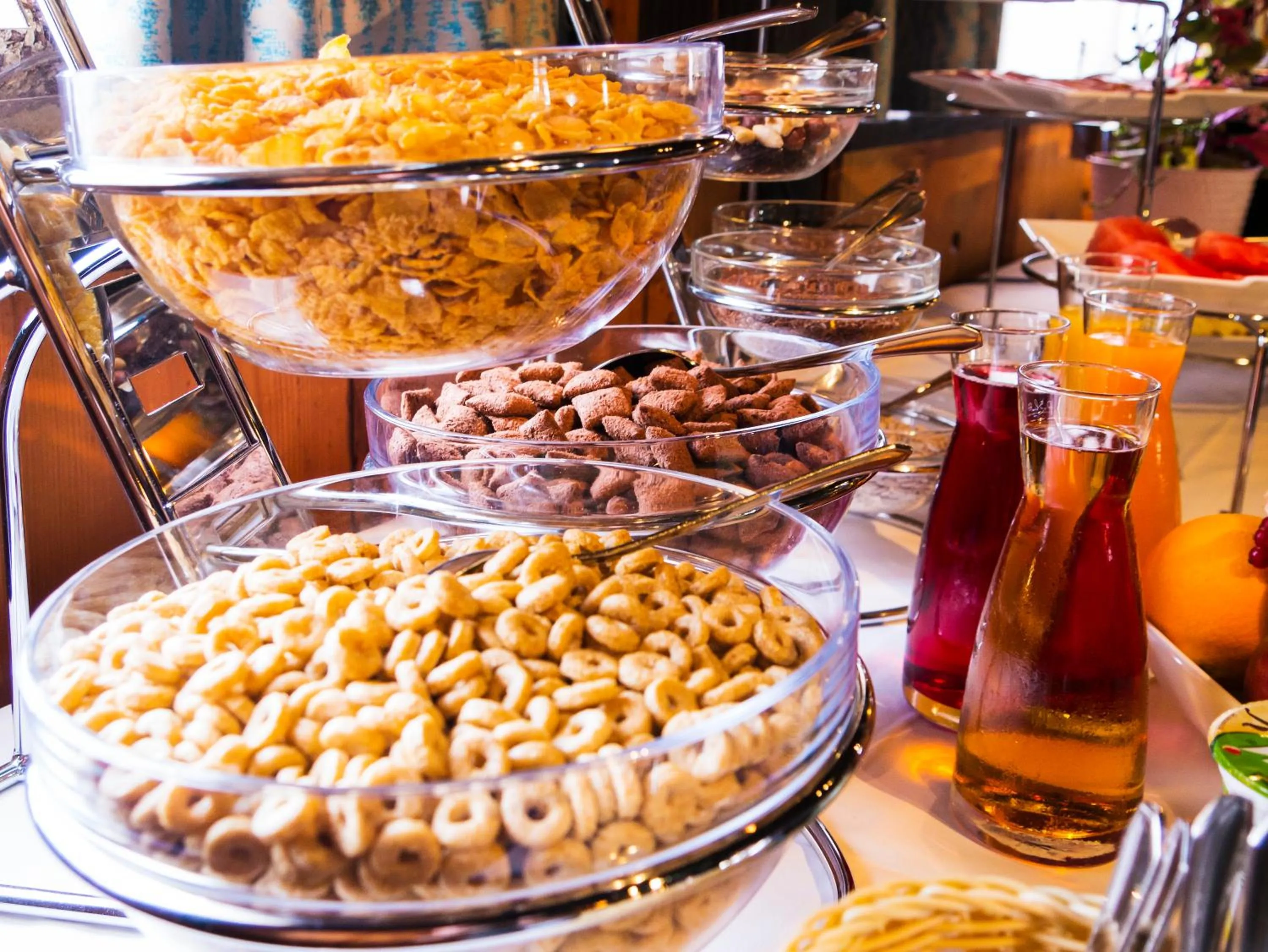 Breakfast in Hotel Löwen Garni - B&B