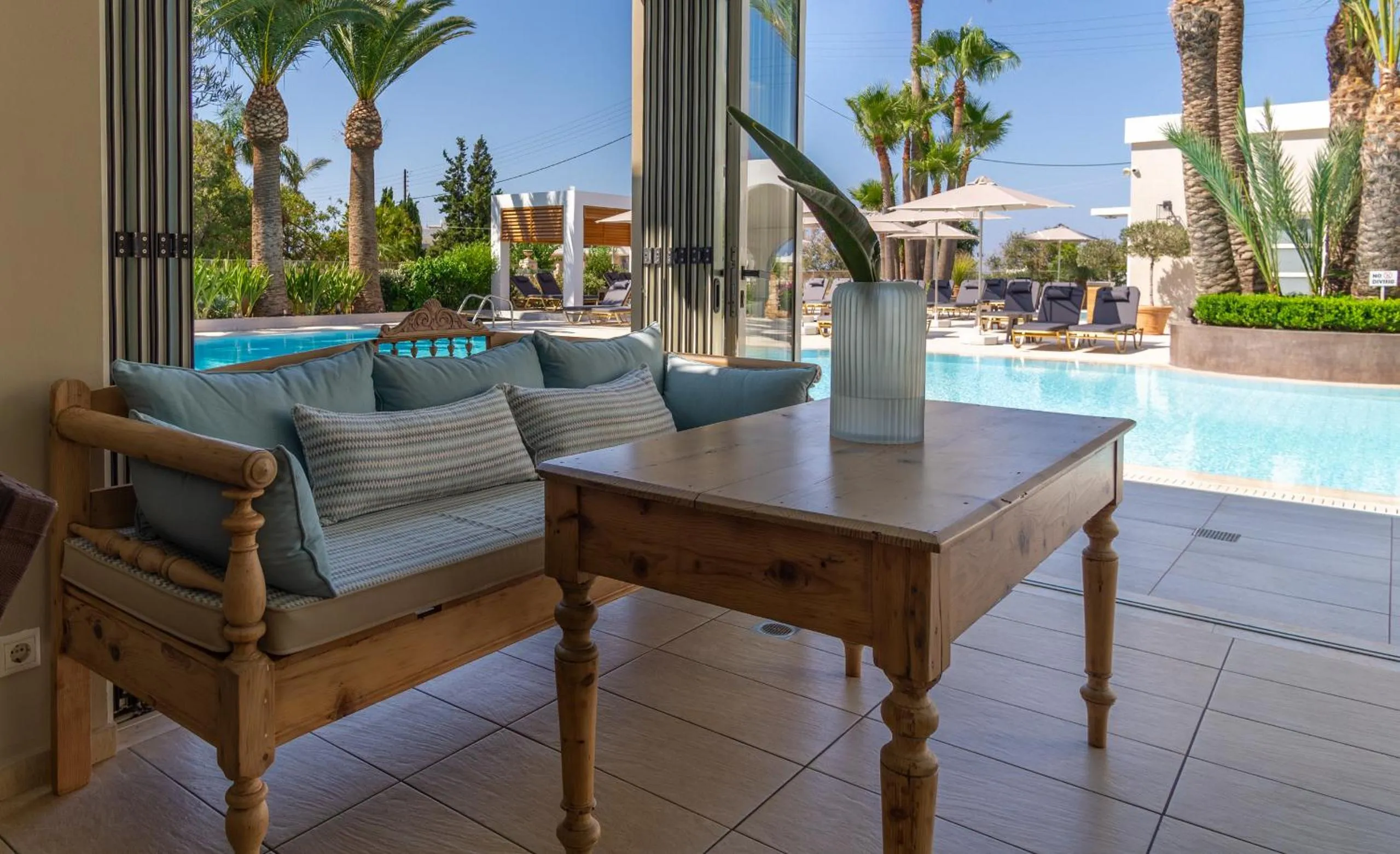 Property building in Dedalos Hotel