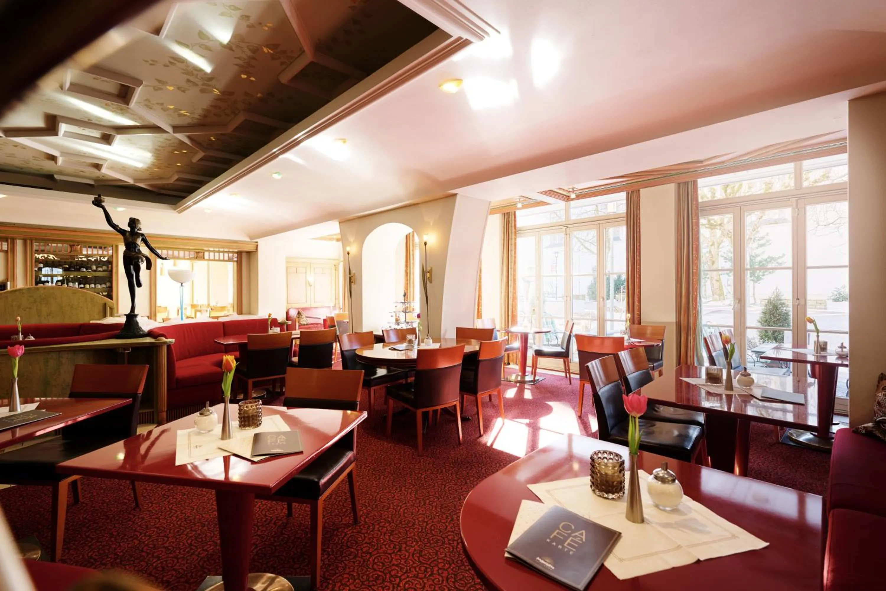 Restaurant/places to eat in Hotel Mohren