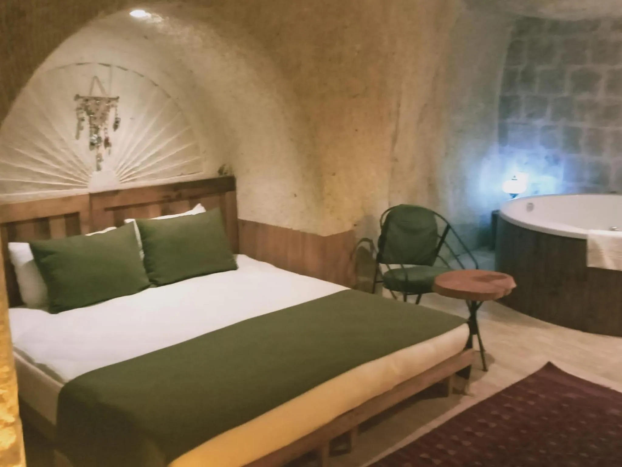 Bedroom, Bed in Vigneron Cave Hotel