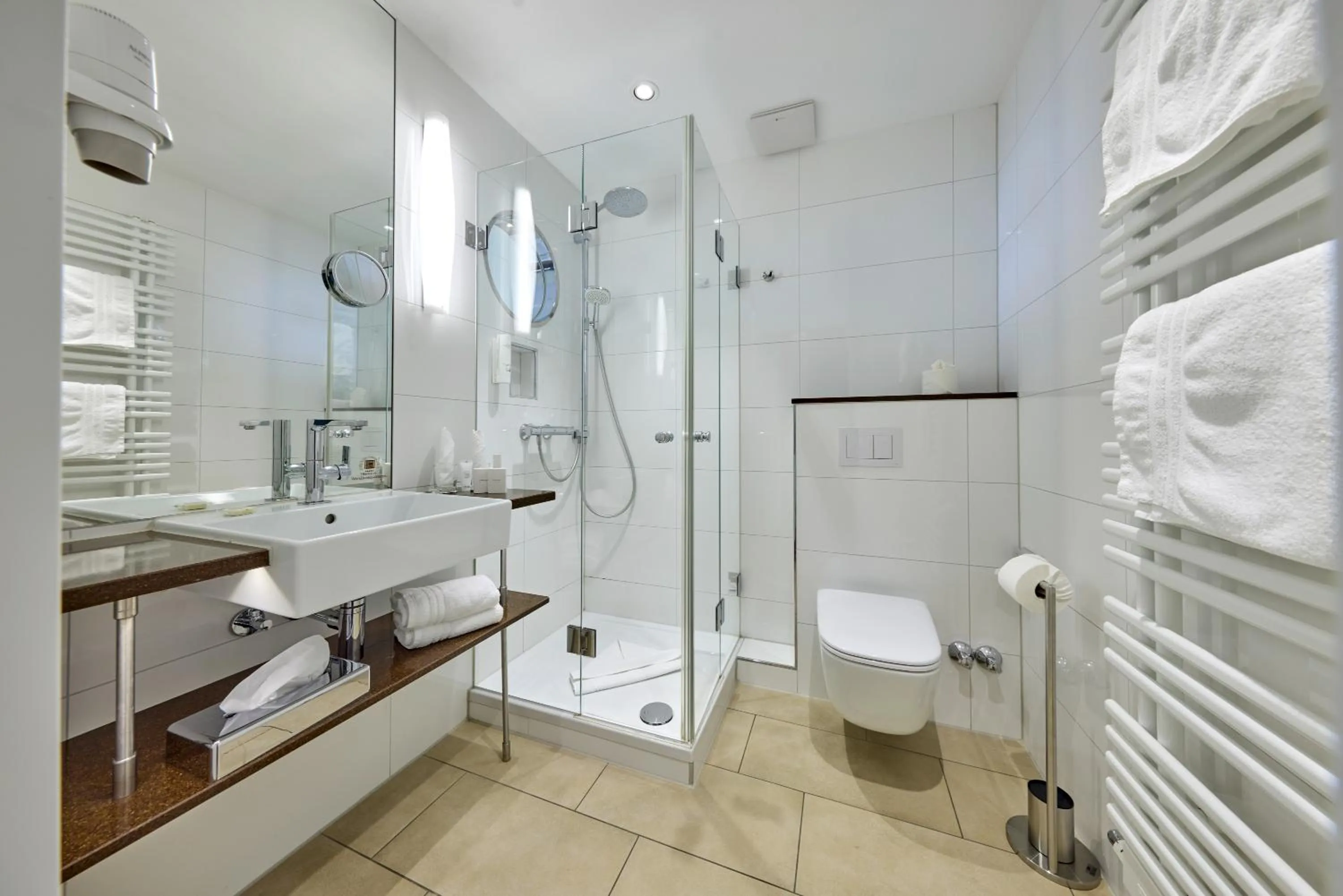 Bathroom in Strandhotel VierJahresZeiten