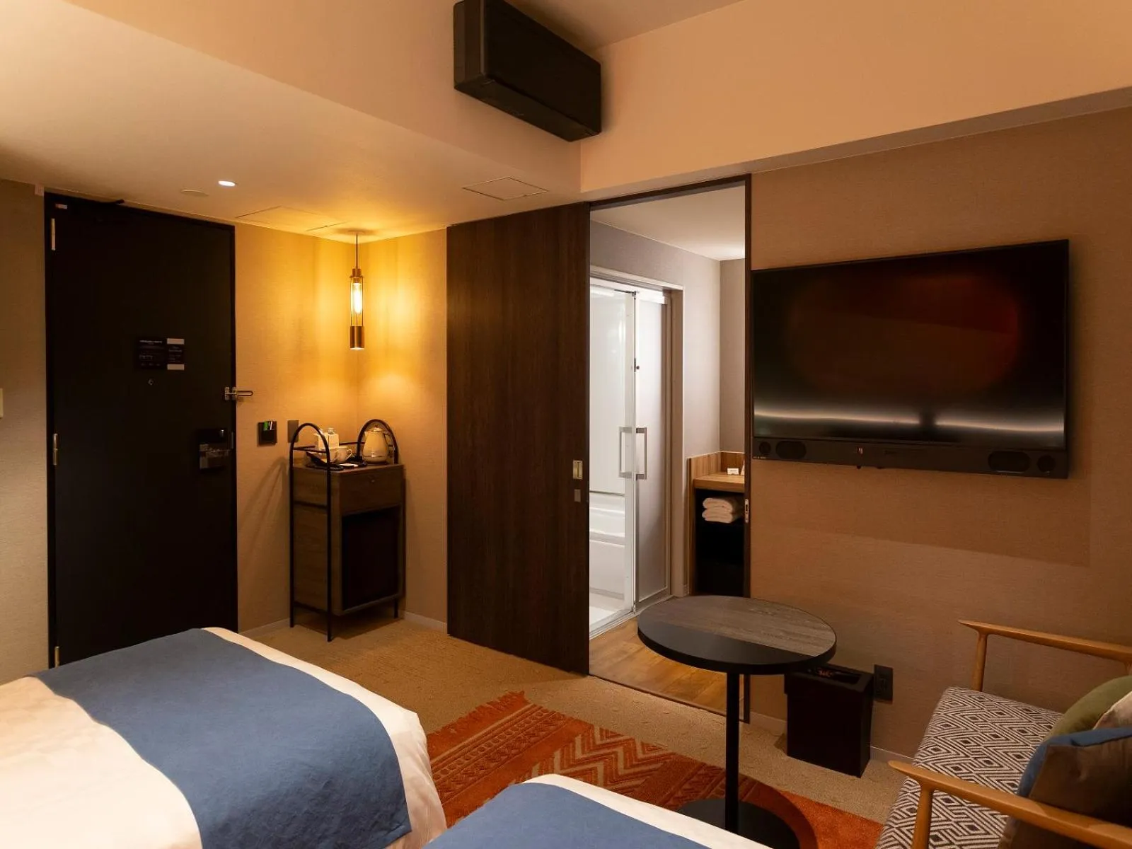 View (from property/room), Bed in Royal Park Hotel Kurashiki