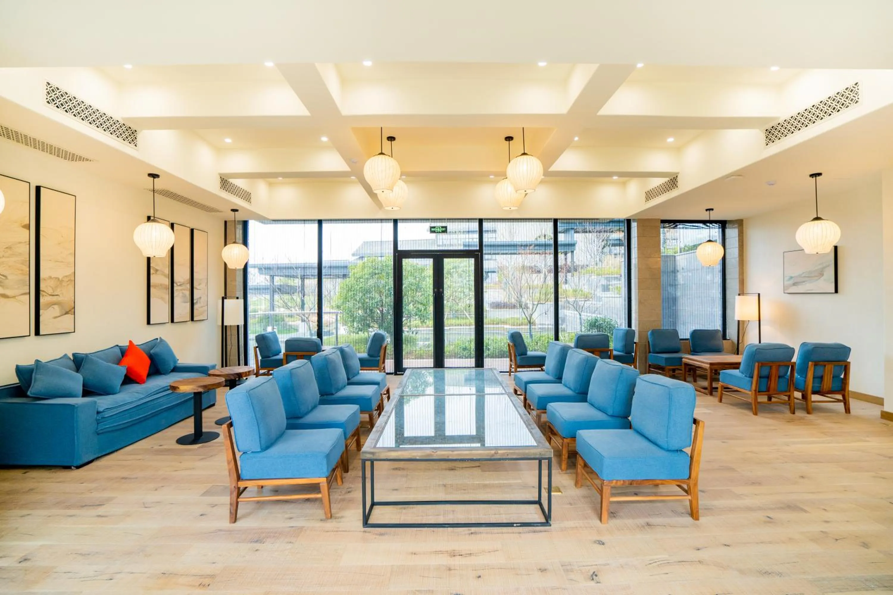 Seating area in Jinling Onejoy Hotel