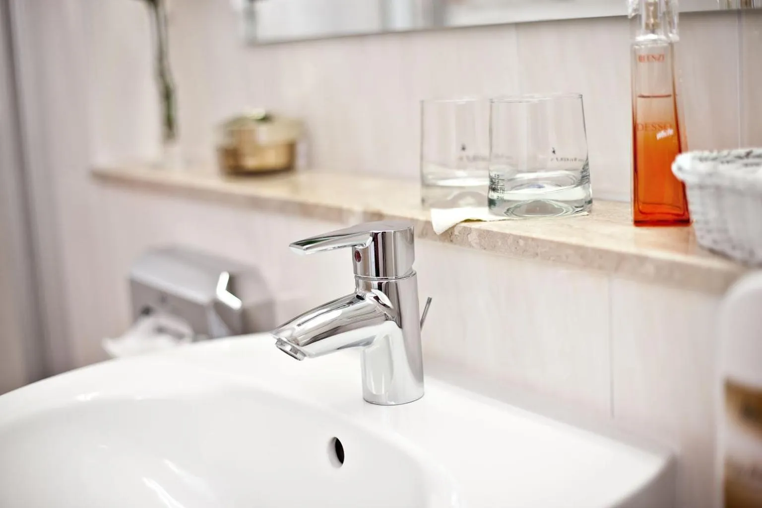 Bathroom in Hotel-Pension Am Schwanenteich