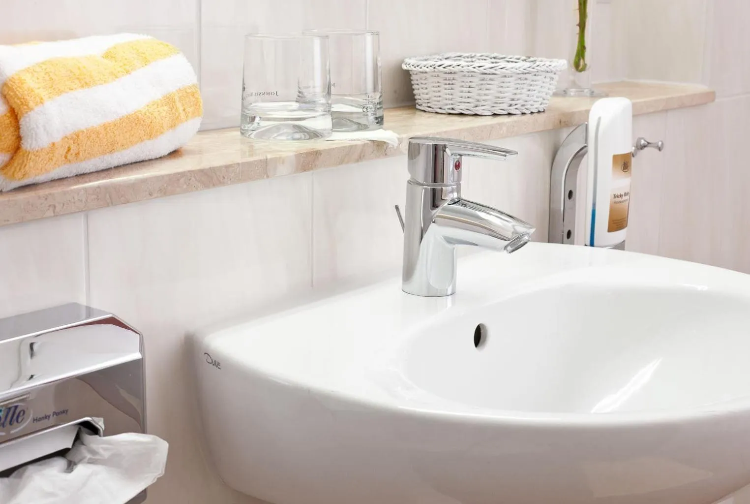 Bathroom in Hotel-Pension Am Schwanenteich