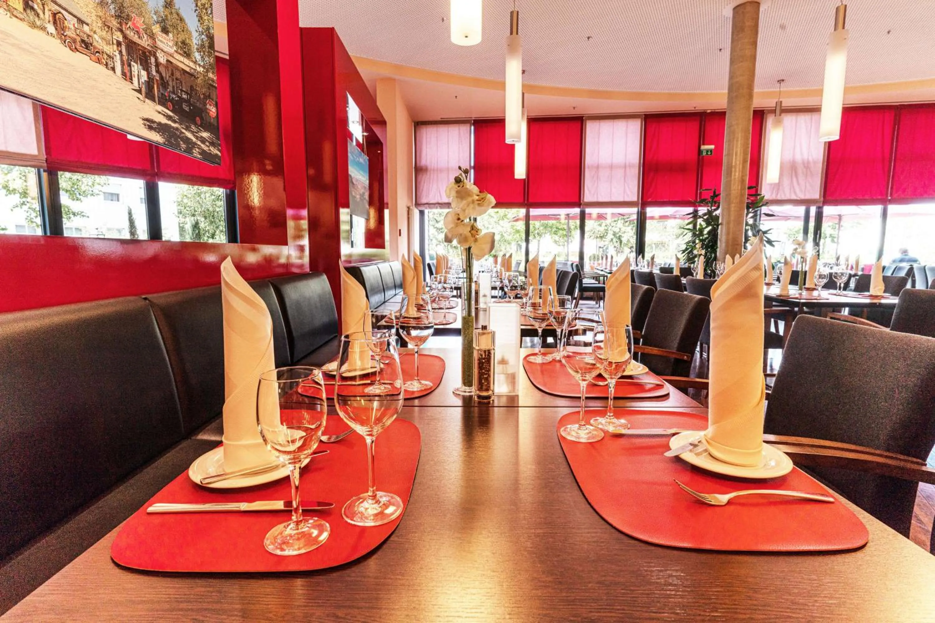 Food and drinks in Best Western Plus Konrad Zuse Hotel