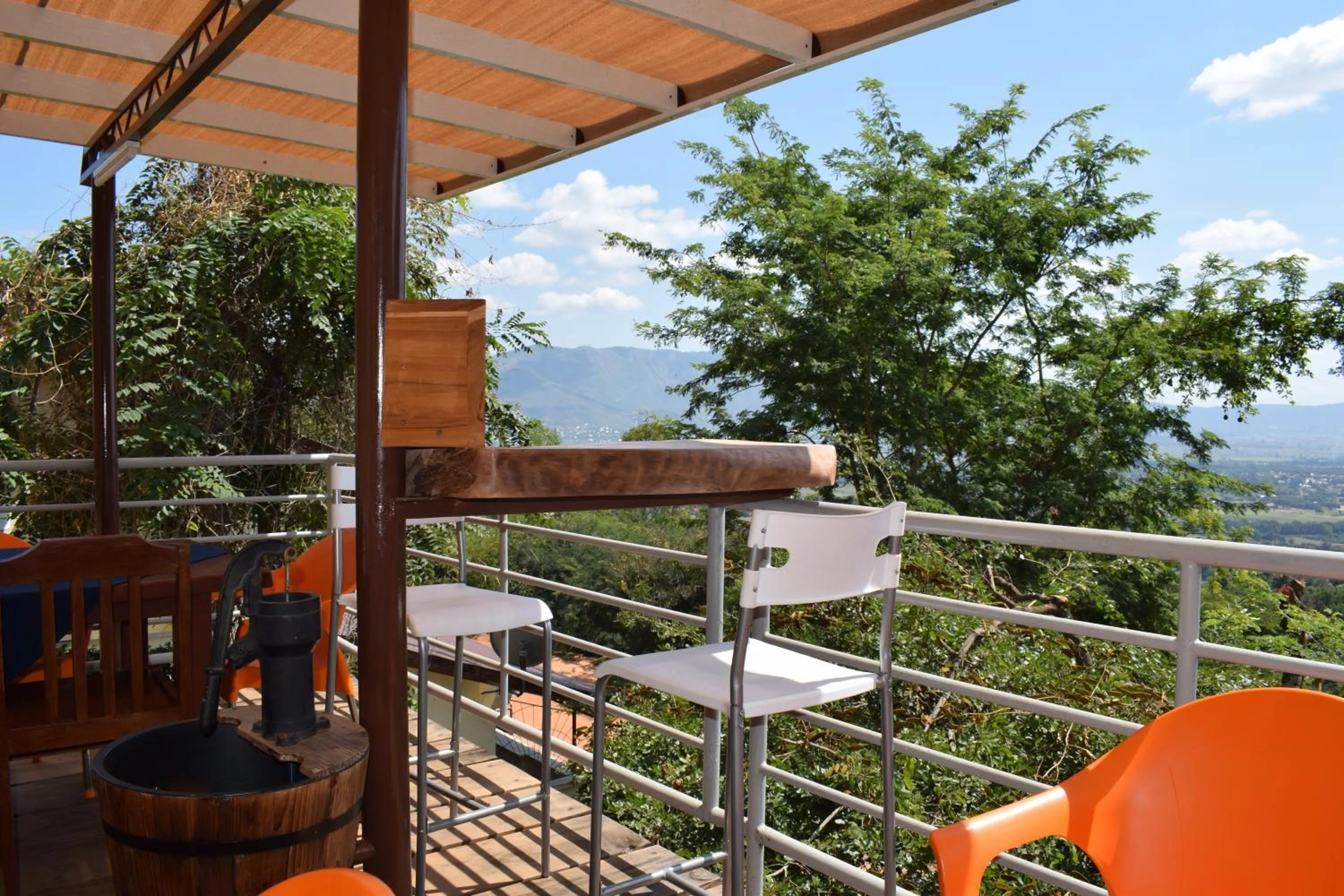 Lounge or bar in Edelwyss-Inn