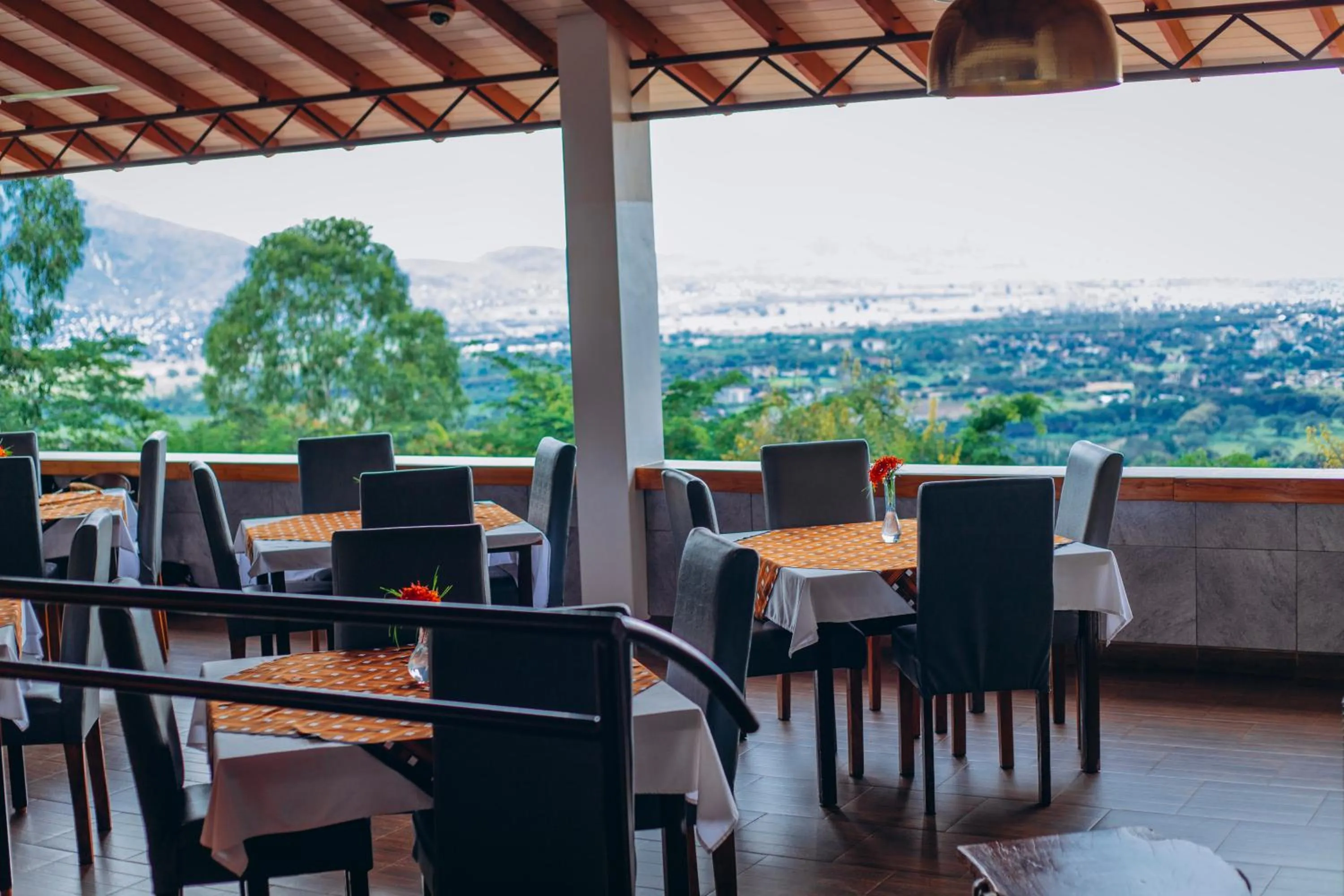 Restaurant/places to eat in Edelwyss-Inn