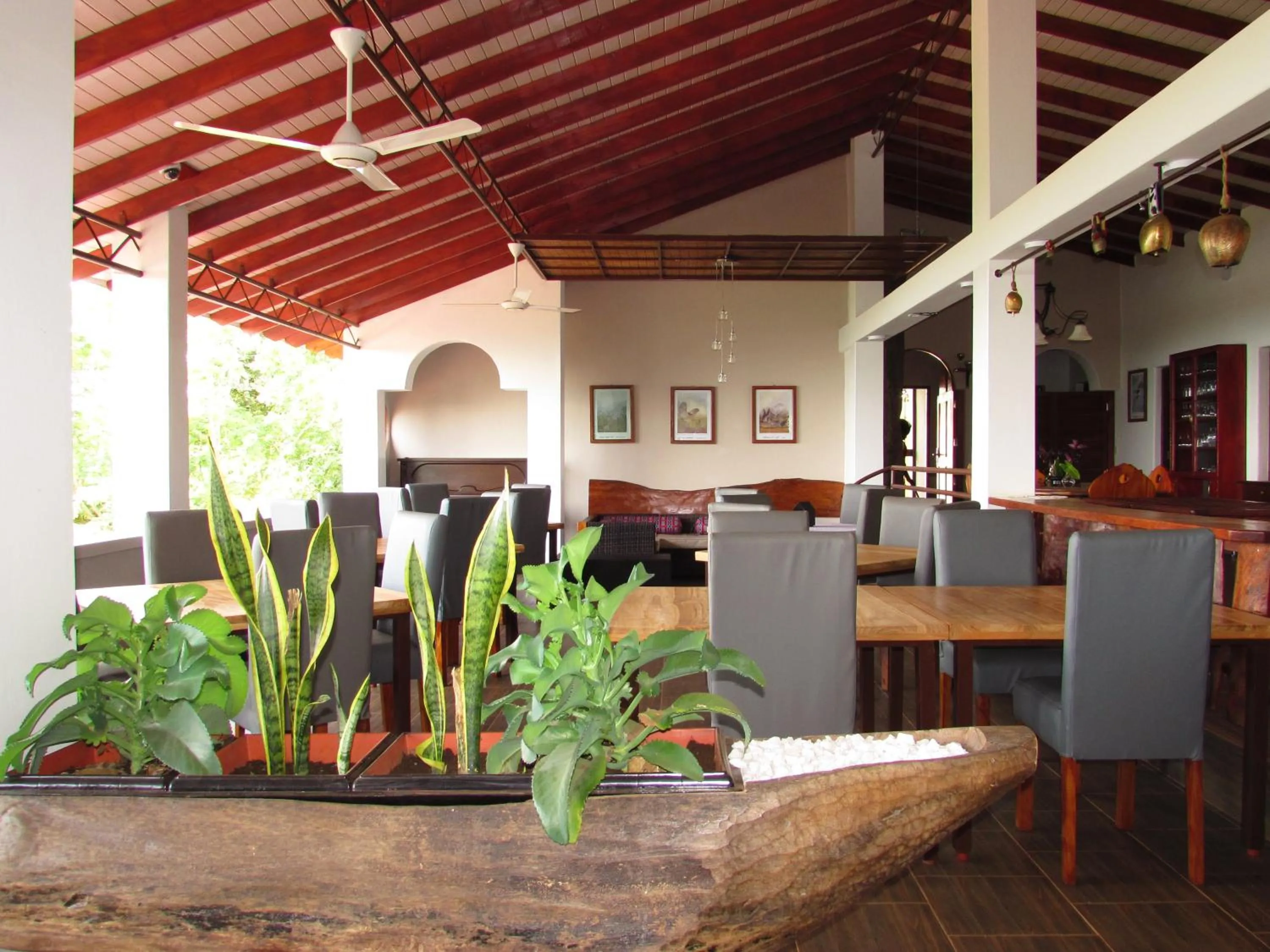 Restaurant/places to eat in Edelwyss-Inn