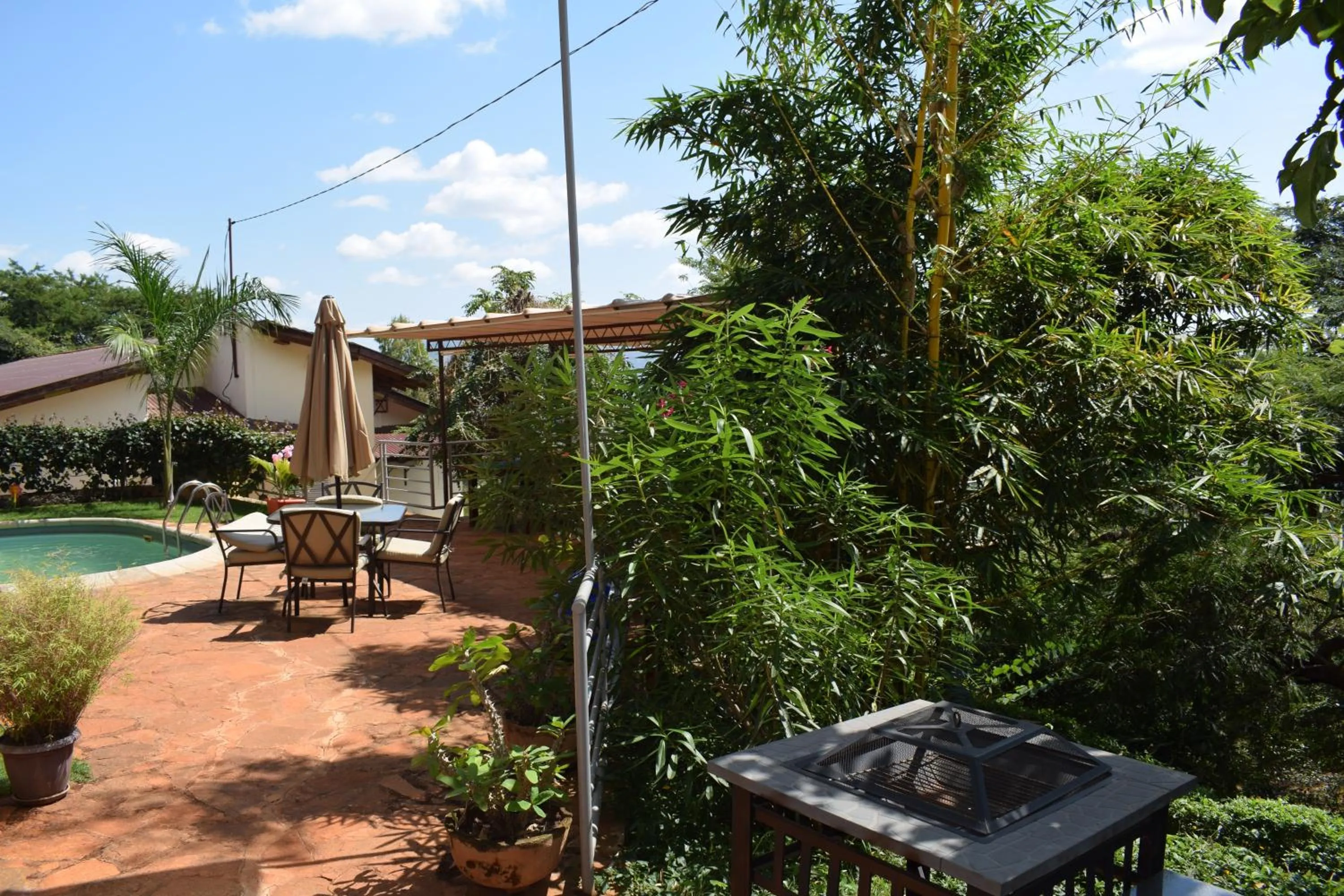 Lounge or bar in Edelwyss-Inn