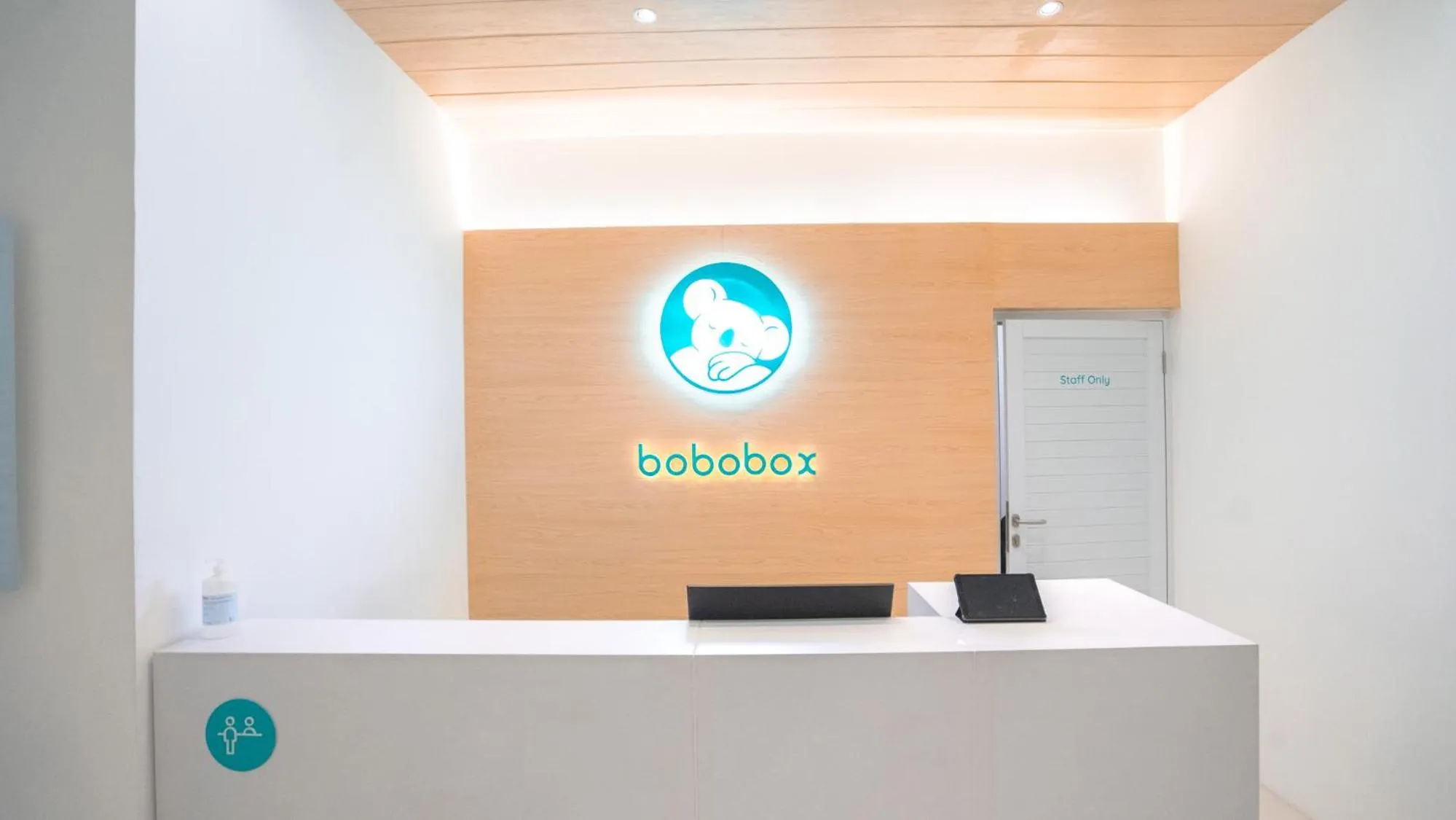 Property logo or sign in Bobopod Malioboro, Yogyakarta