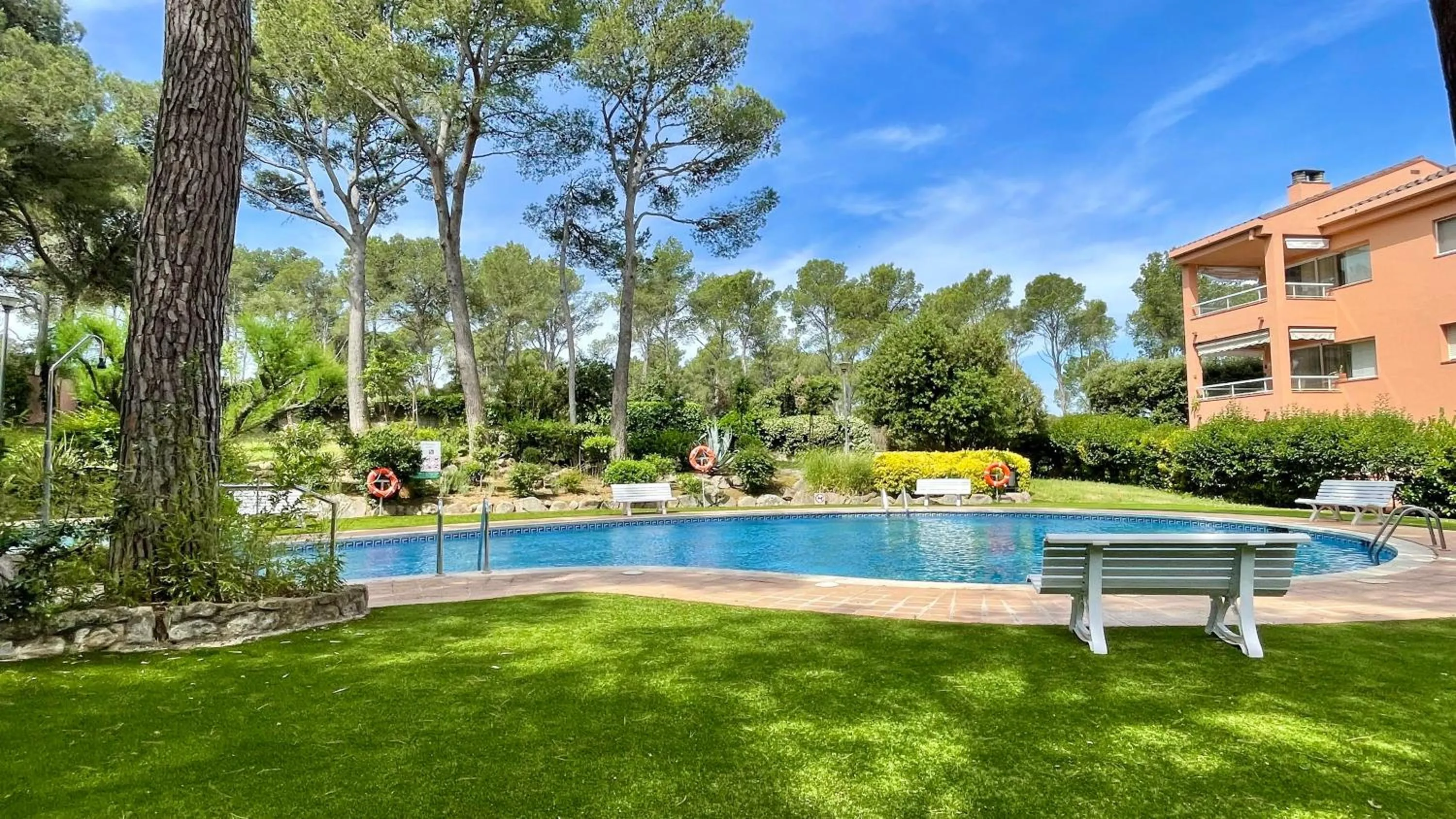 Swimming pool in Puig Sa Guilla 1C B2