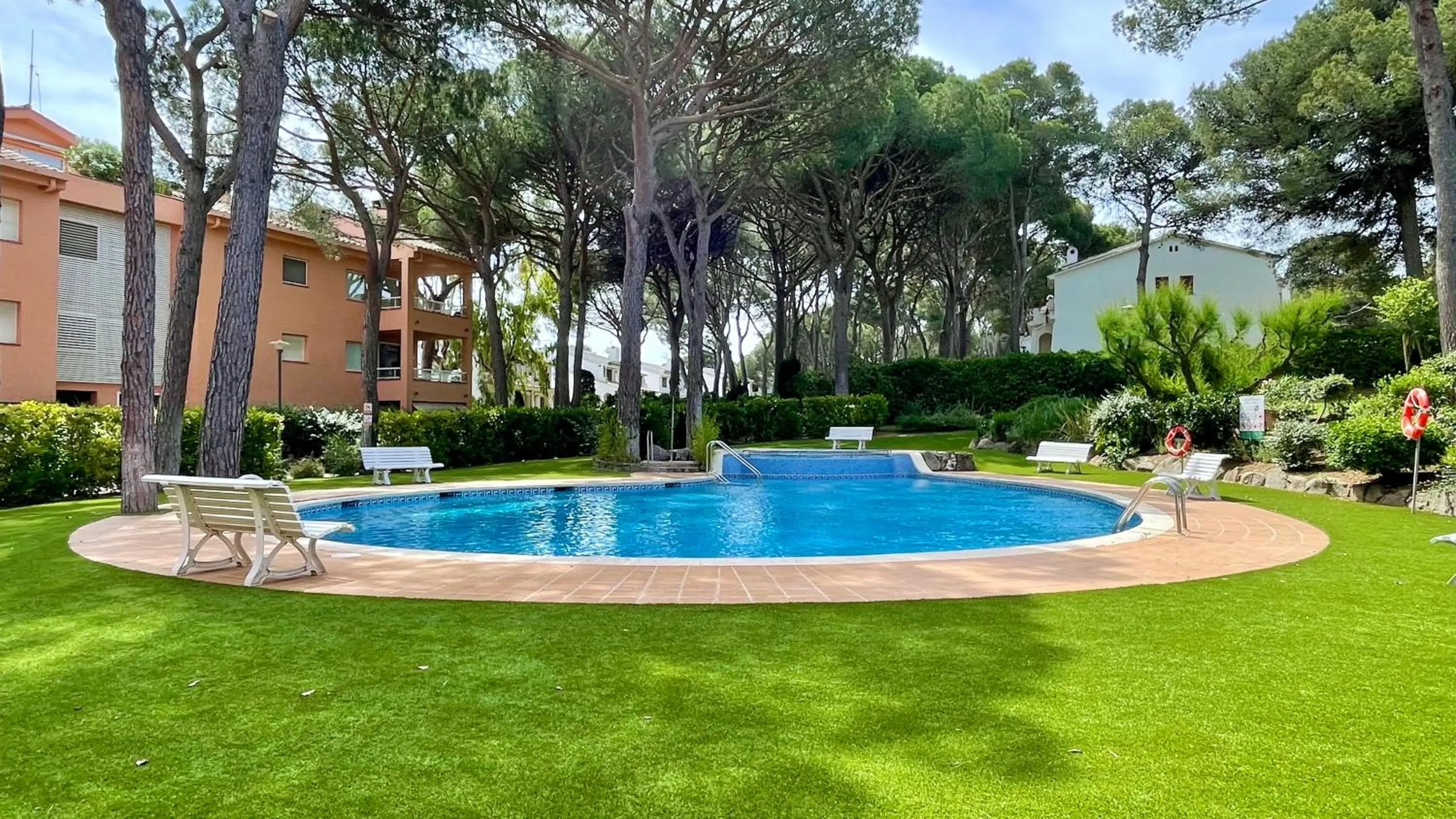 Swimming pool in Puig Sa Guilla 1C B2