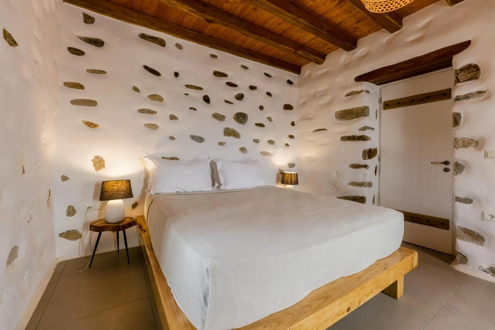 Bed in Naxos Finest Hotel & Villas