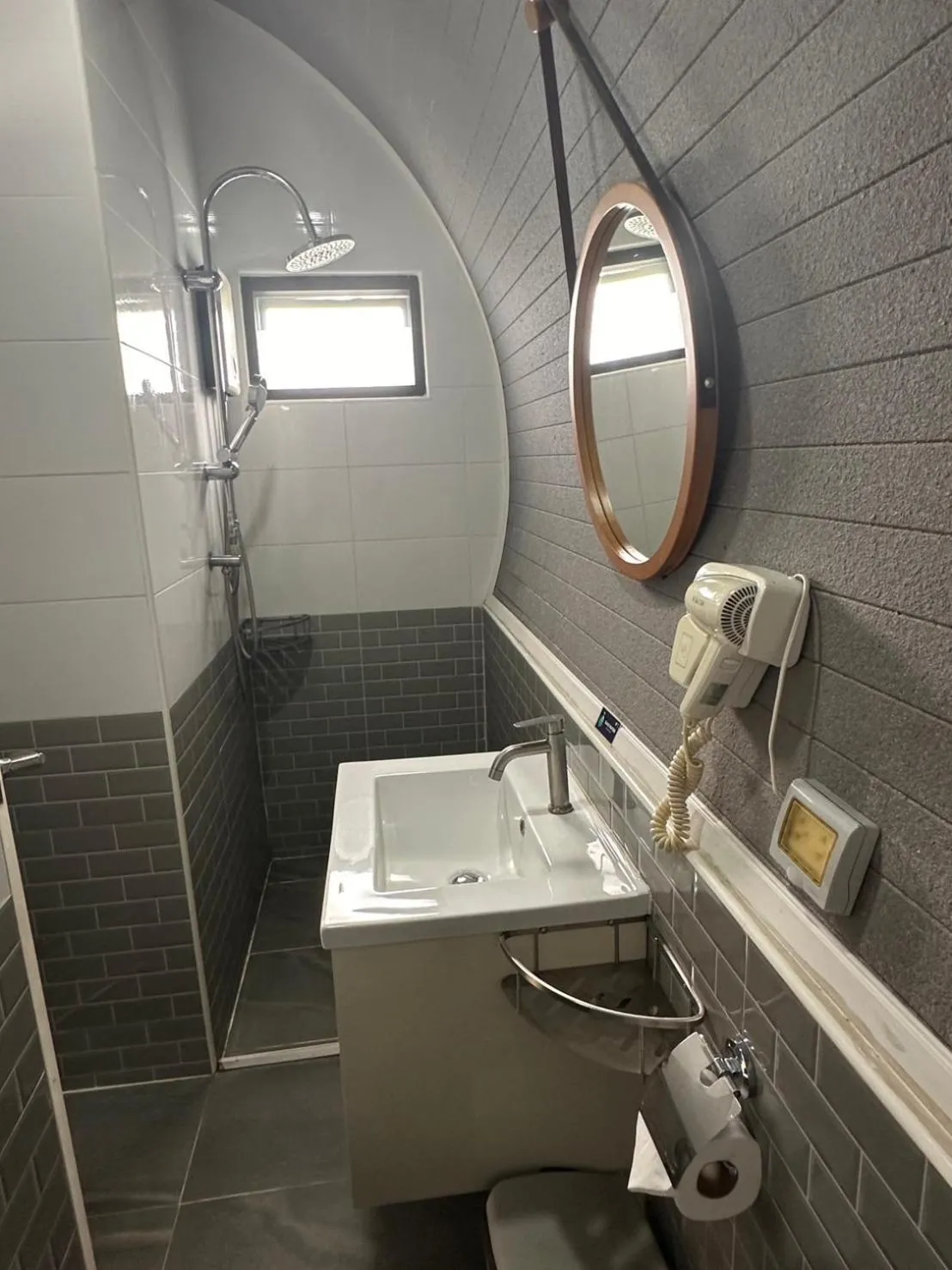 Saksiam Lakeside Resort