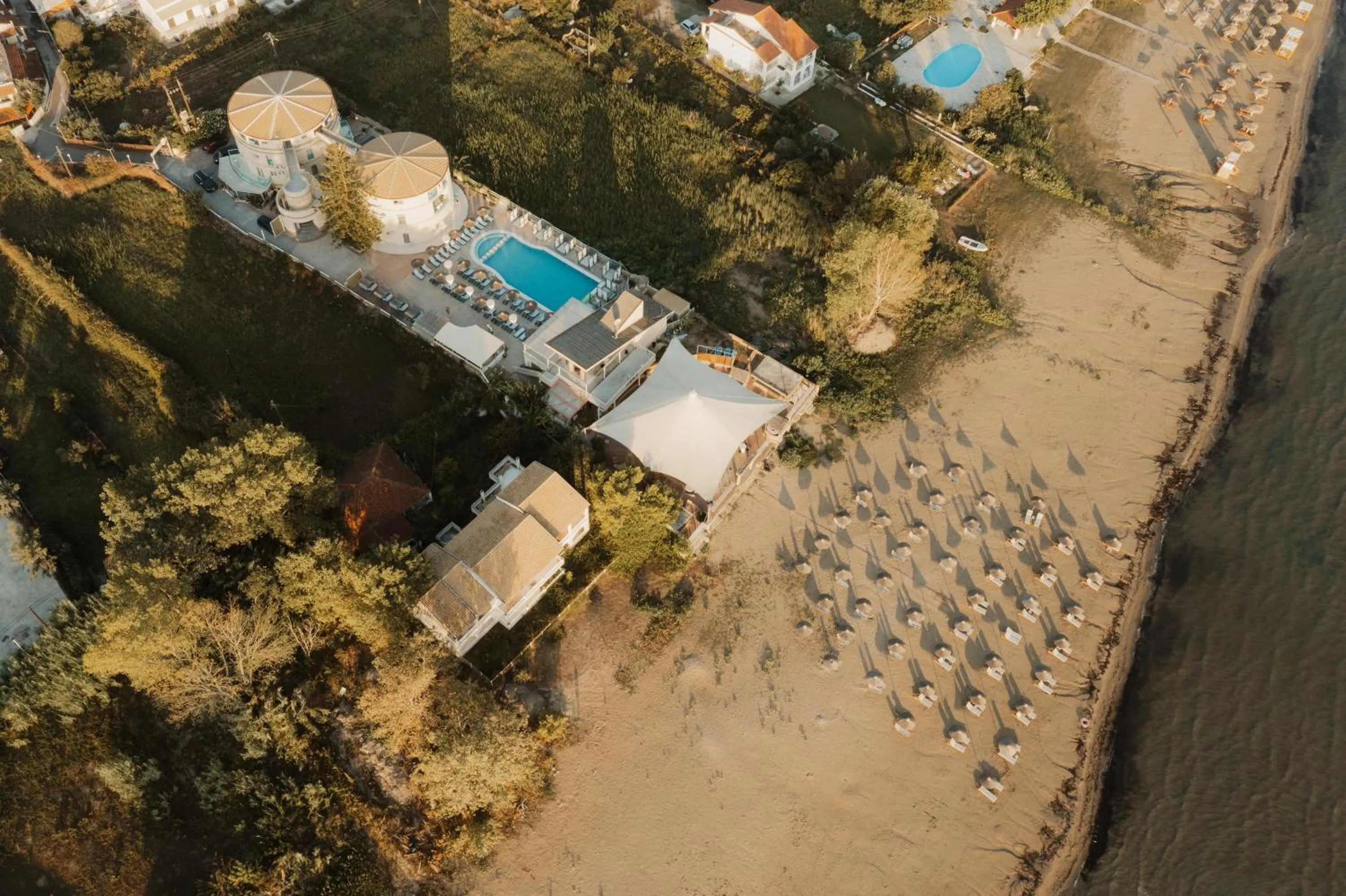 Property building in Island Kavos