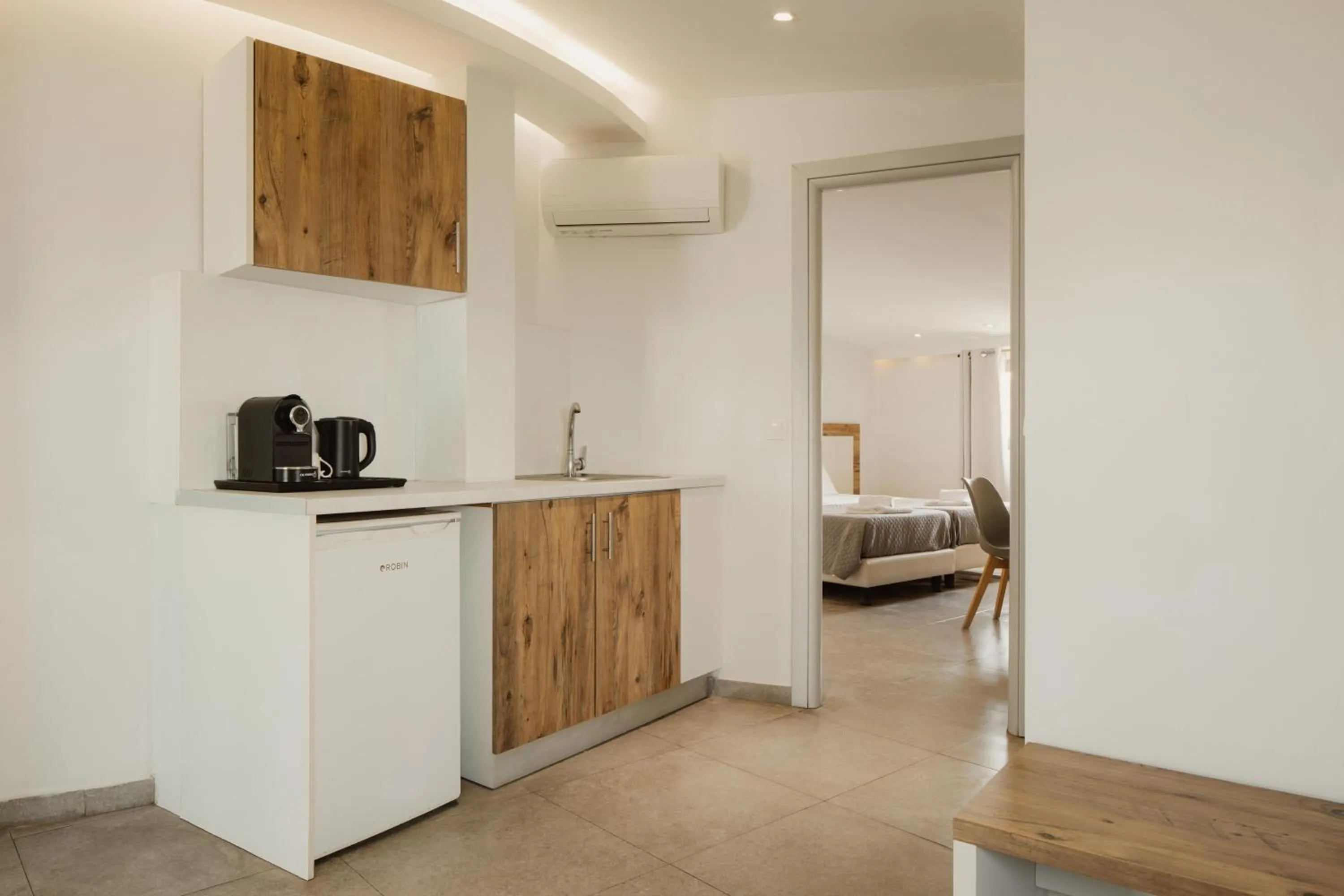 Kitchen or kitchenette in Island Kavos