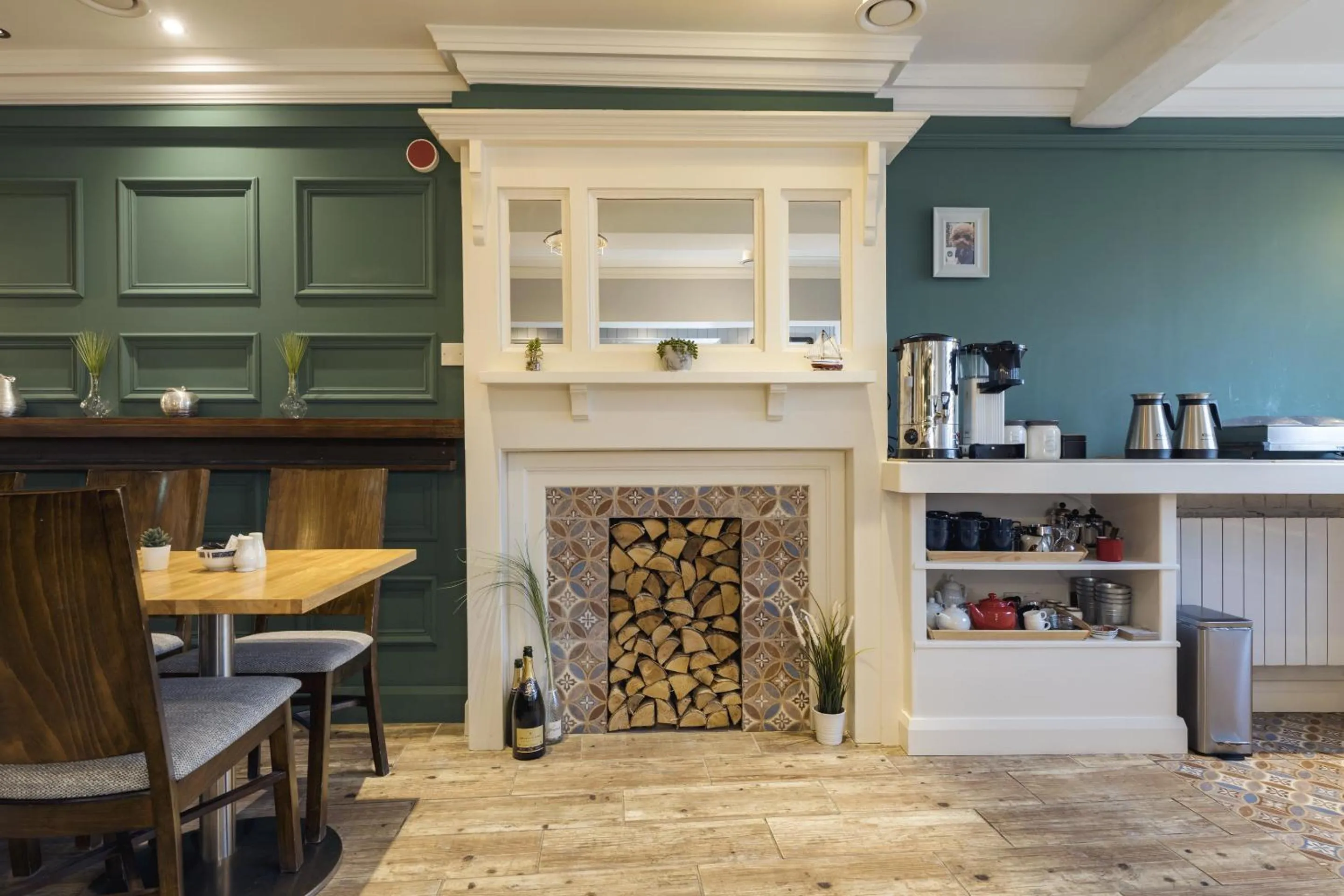 Dining area in Port 56