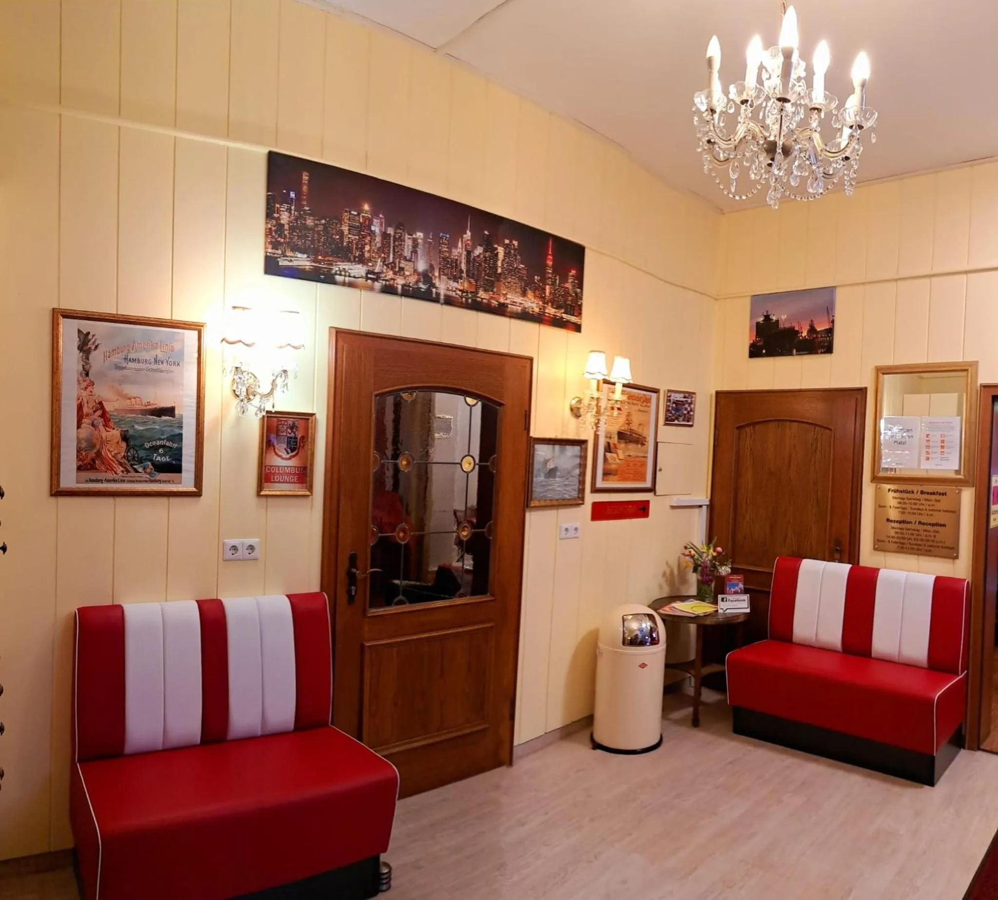 Seating area in Hotel Columbus und Glamping