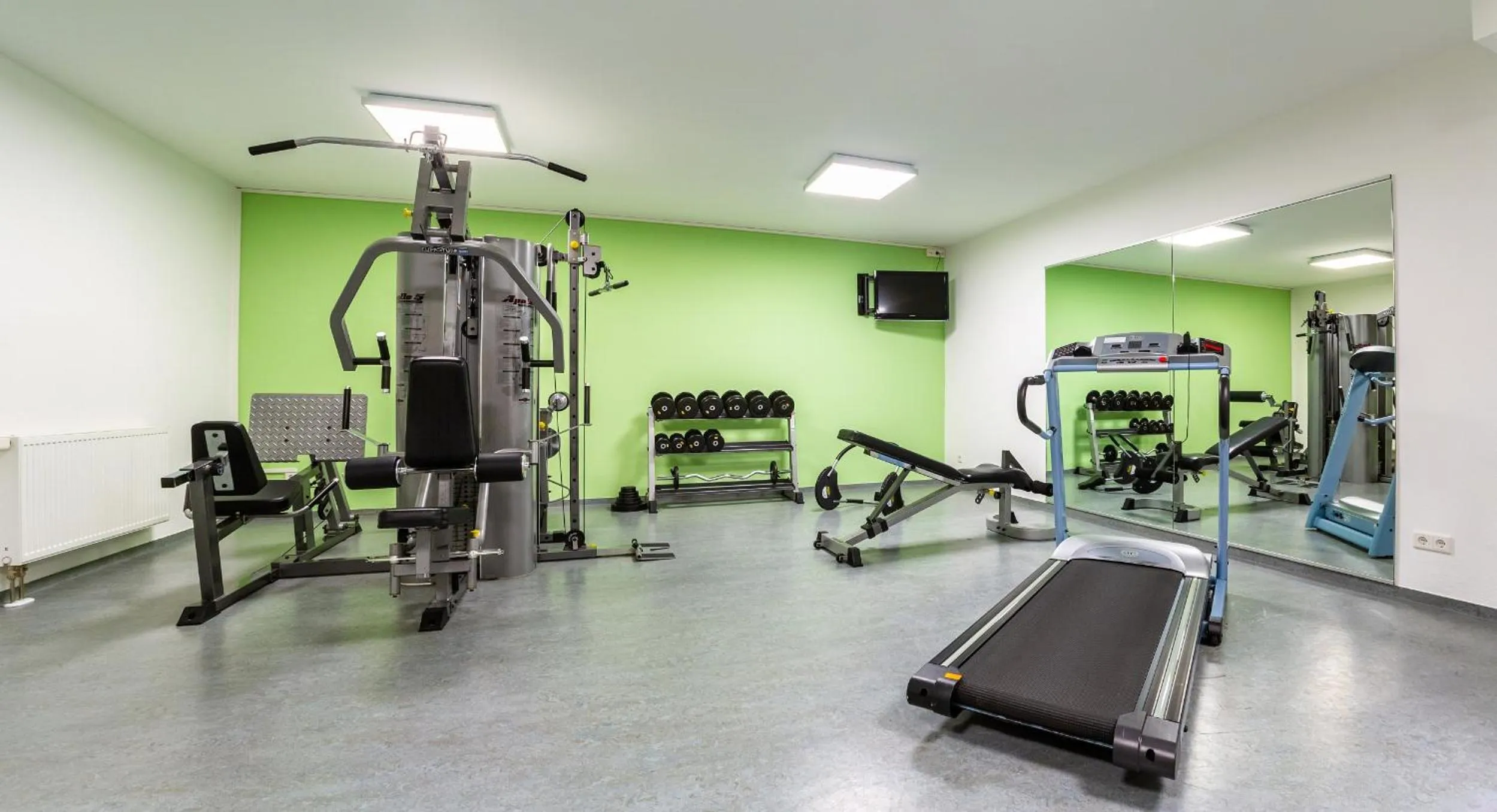 Fitness centre/facilities in ACANTUS Hotel