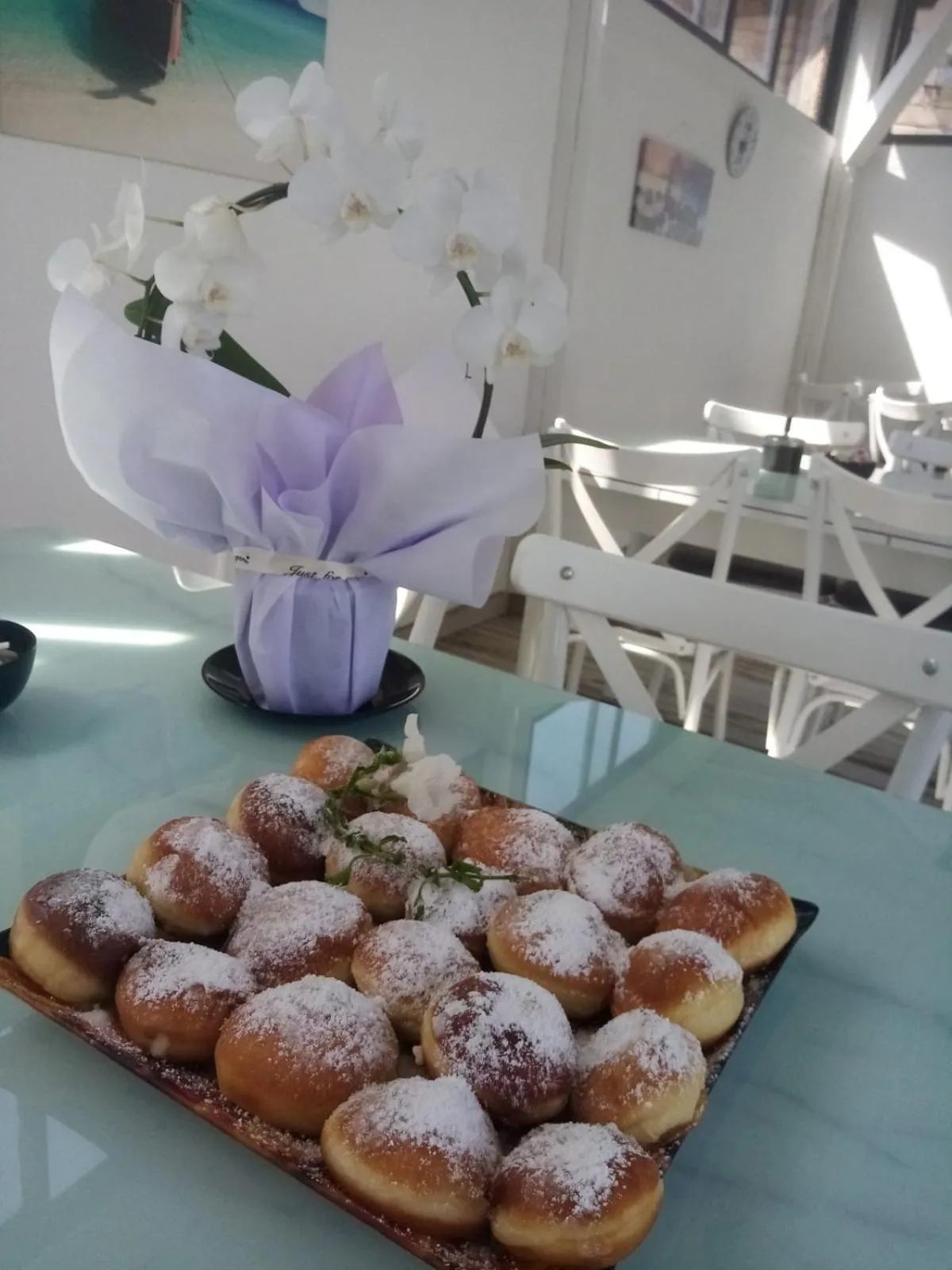 Food and drinks in Weißer Schwan Белият лебед