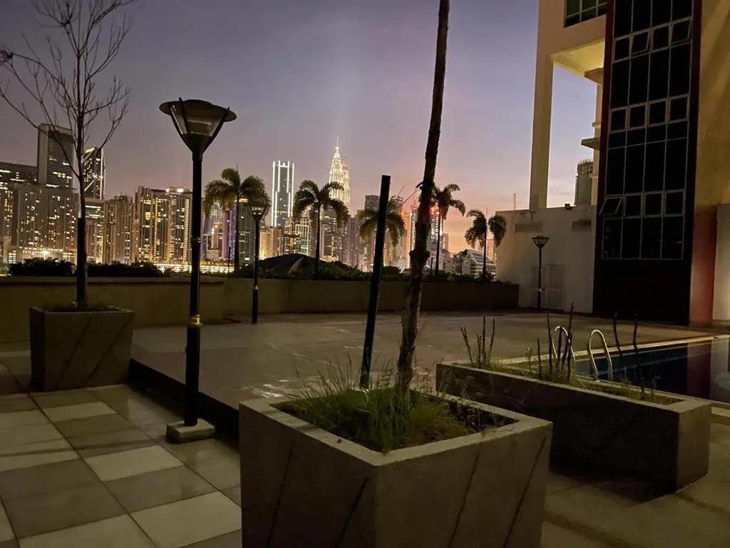 UTM Hotel & Residence