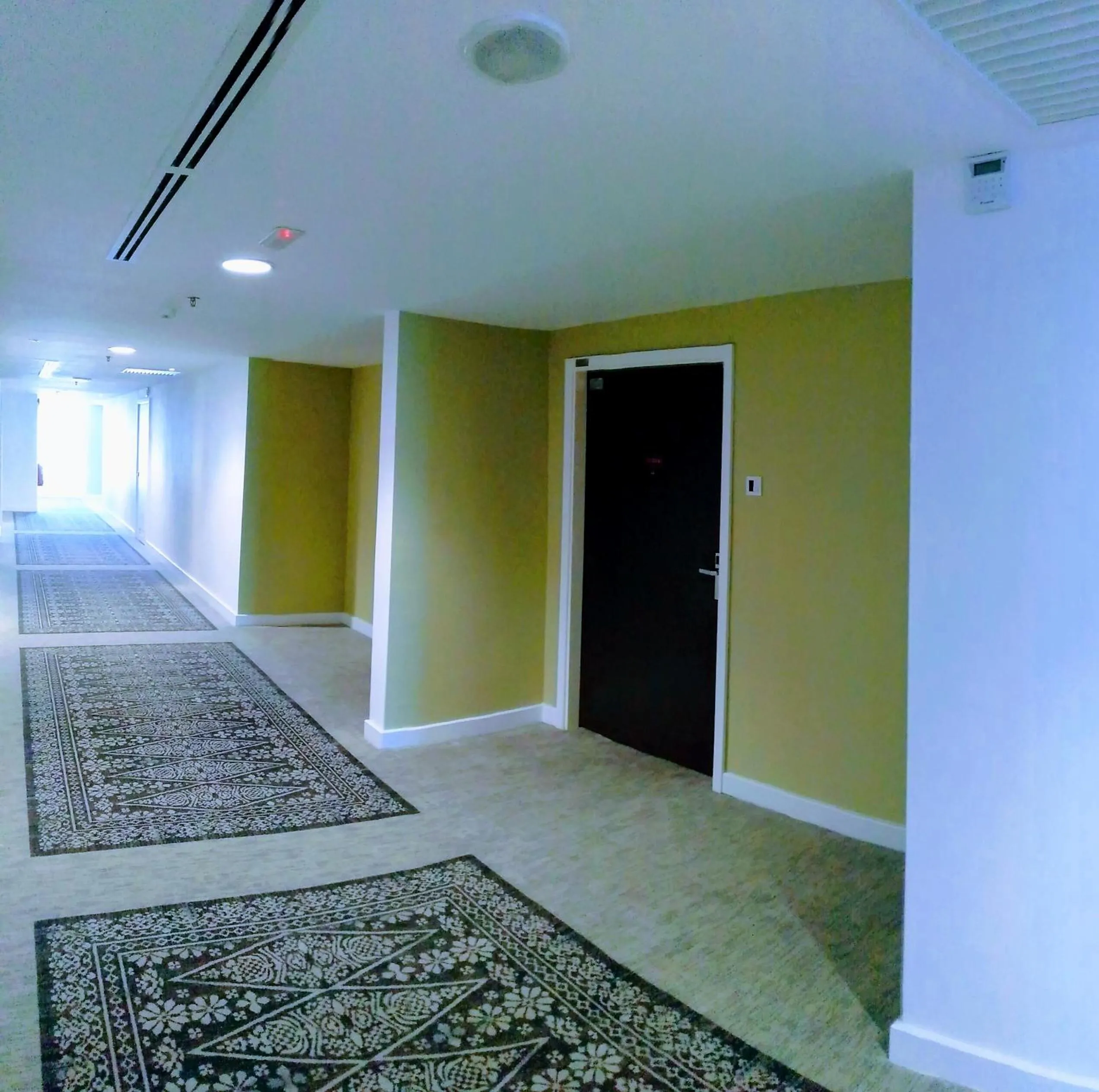 UTM Hotel & Residence