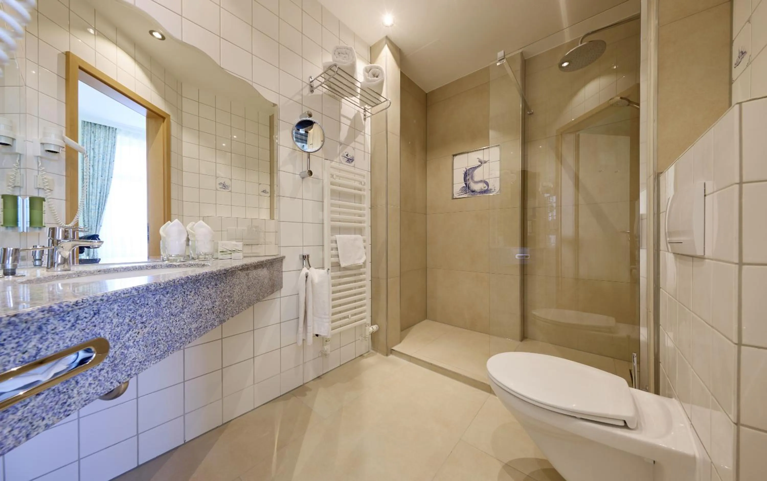 Bathroom in Inselhotel VierJahreszeiten