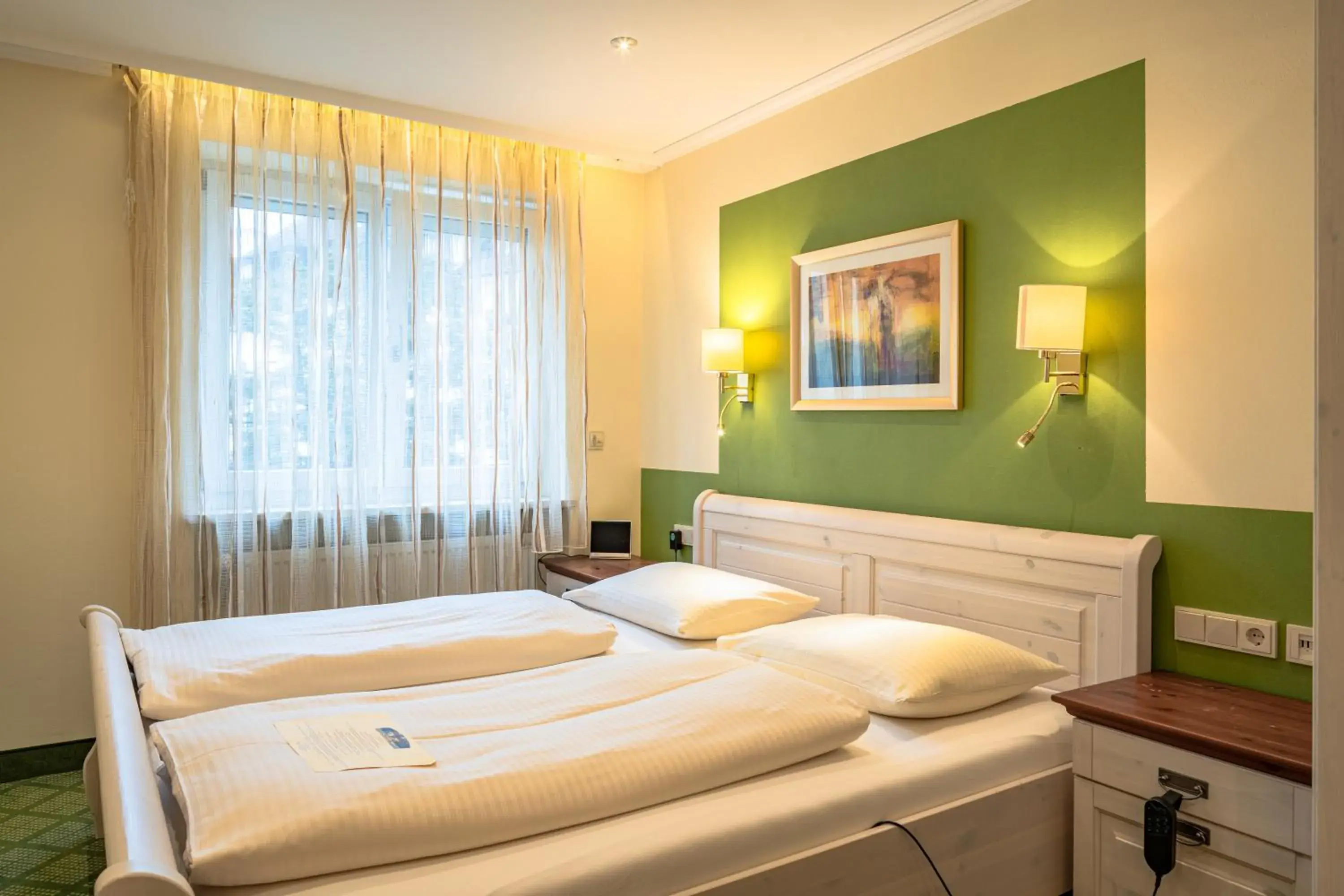 Deluxe Suite with Spa Bath in Parkhotel Crombach Deluxe Suite with Spa Bath in Parkhotel Crombach