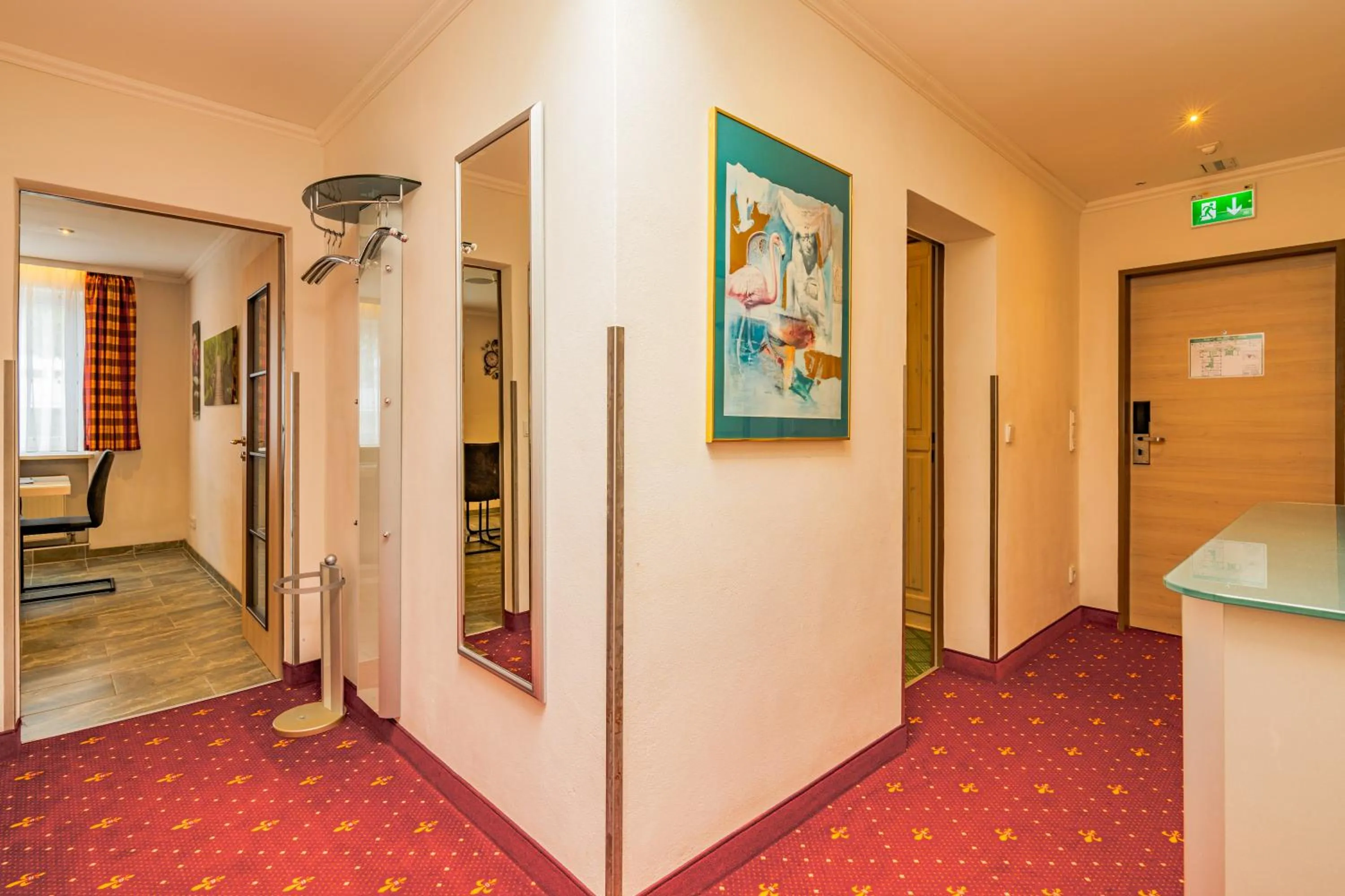 Facade/entrance in Parkhotel Crombach