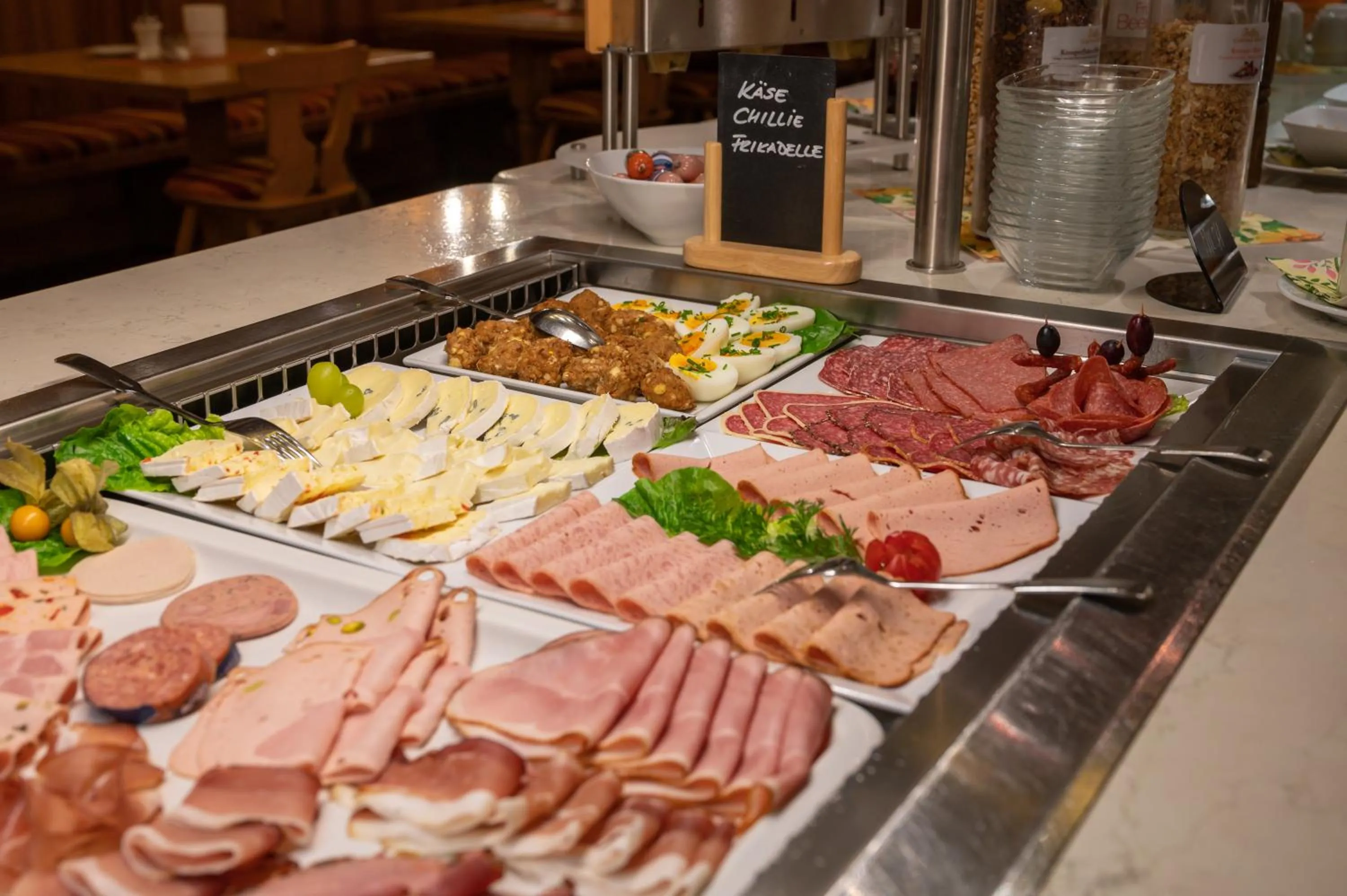 Breakfast in Hotel Weinbauer