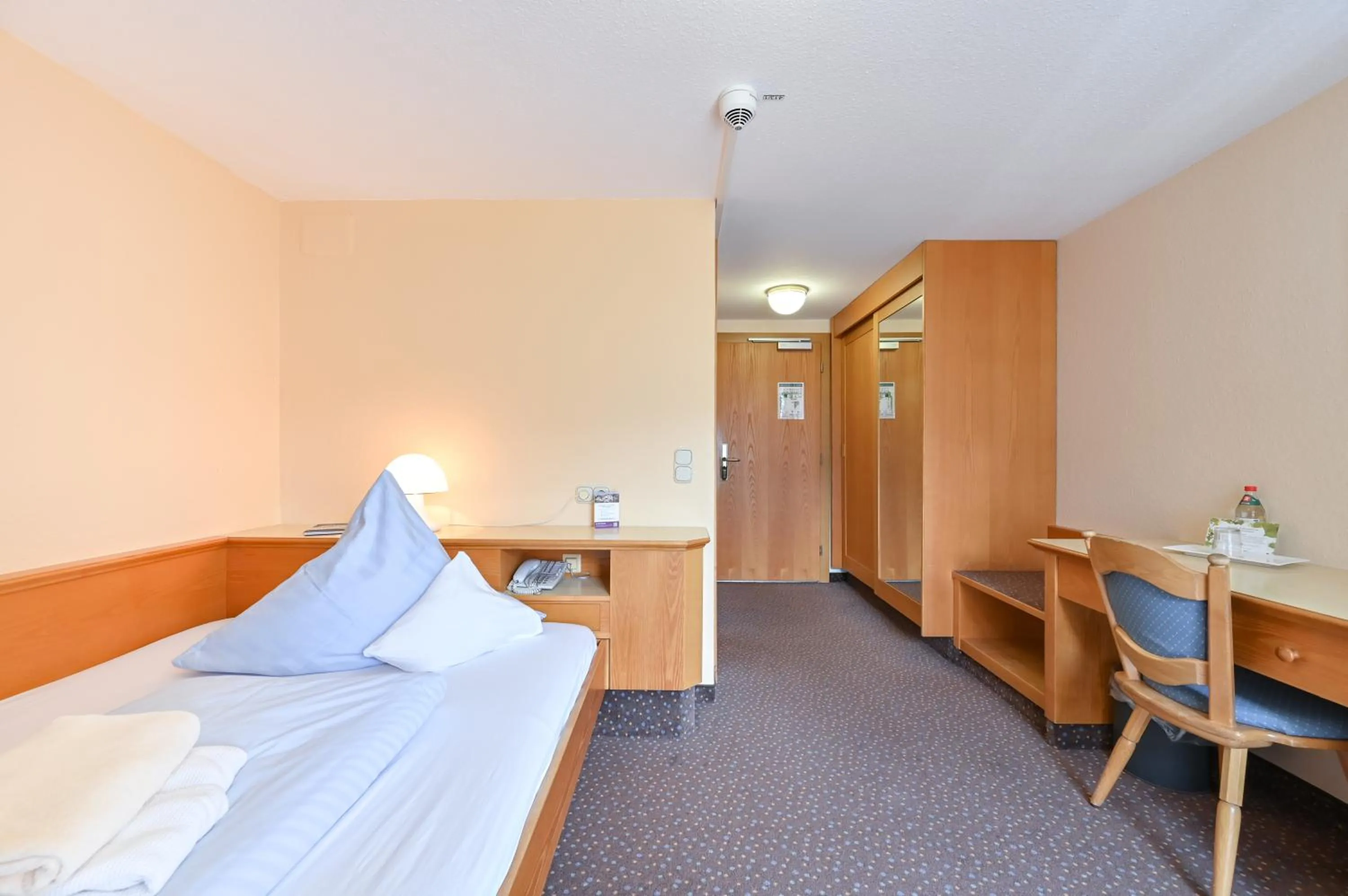 Photo of the whole room, Bed in Hotel Weinbauer