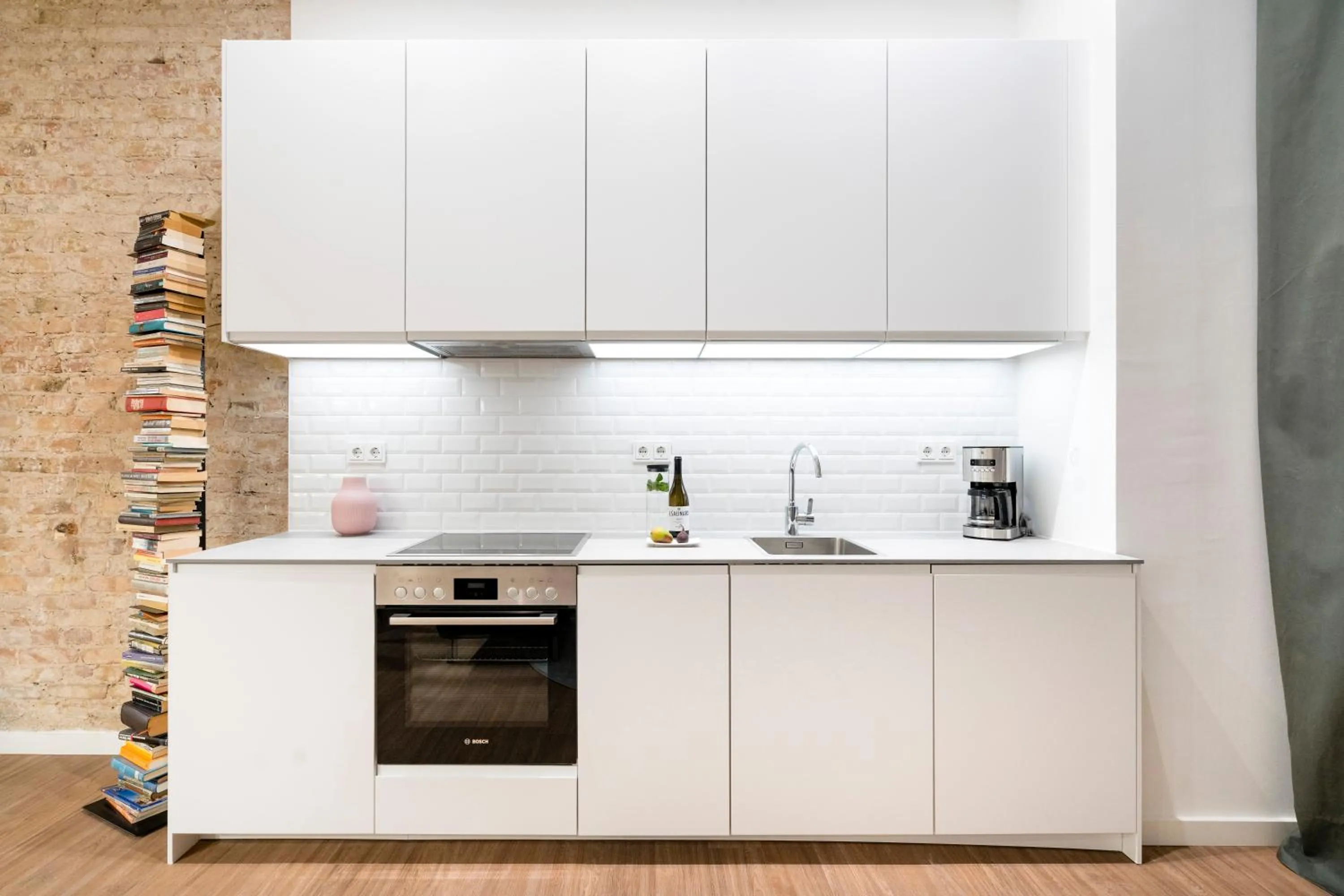 Kitchen or kitchenette in BENSIMON apartments Mitte/Wedding