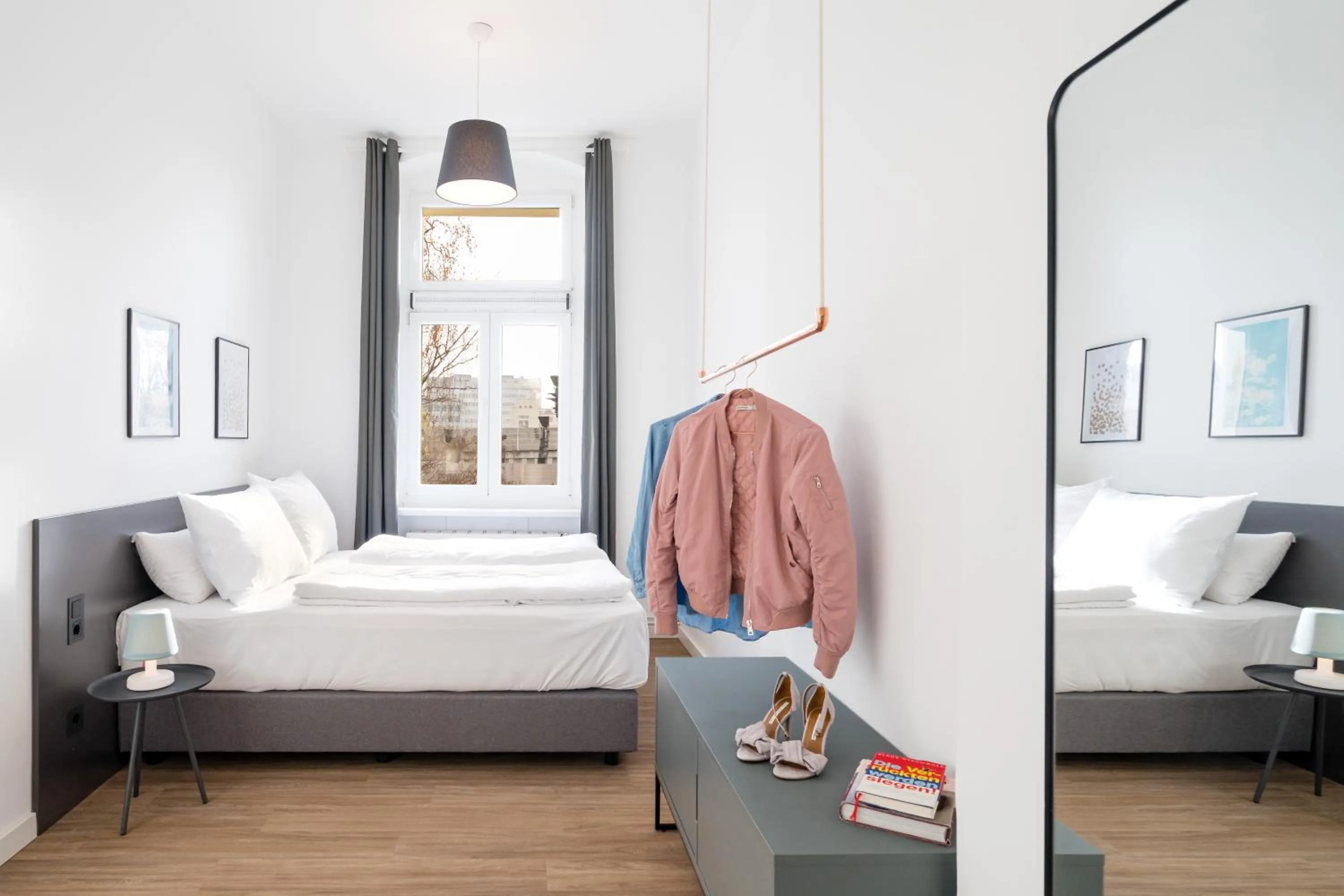 Bedroom, Bed in BENSIMON apartments Mitte/Wedding