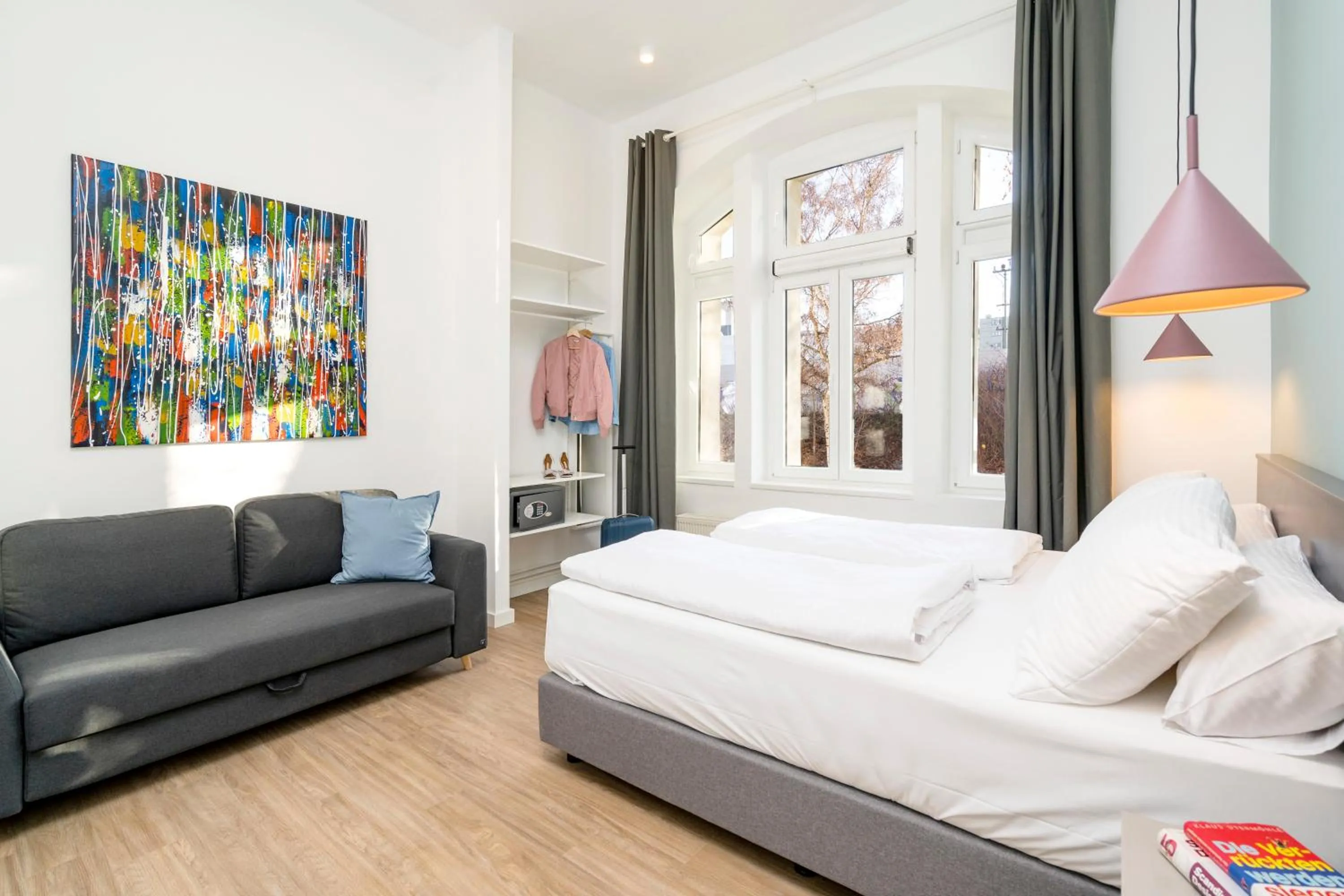 Bed in BENSIMON apartments Mitte/Wedding