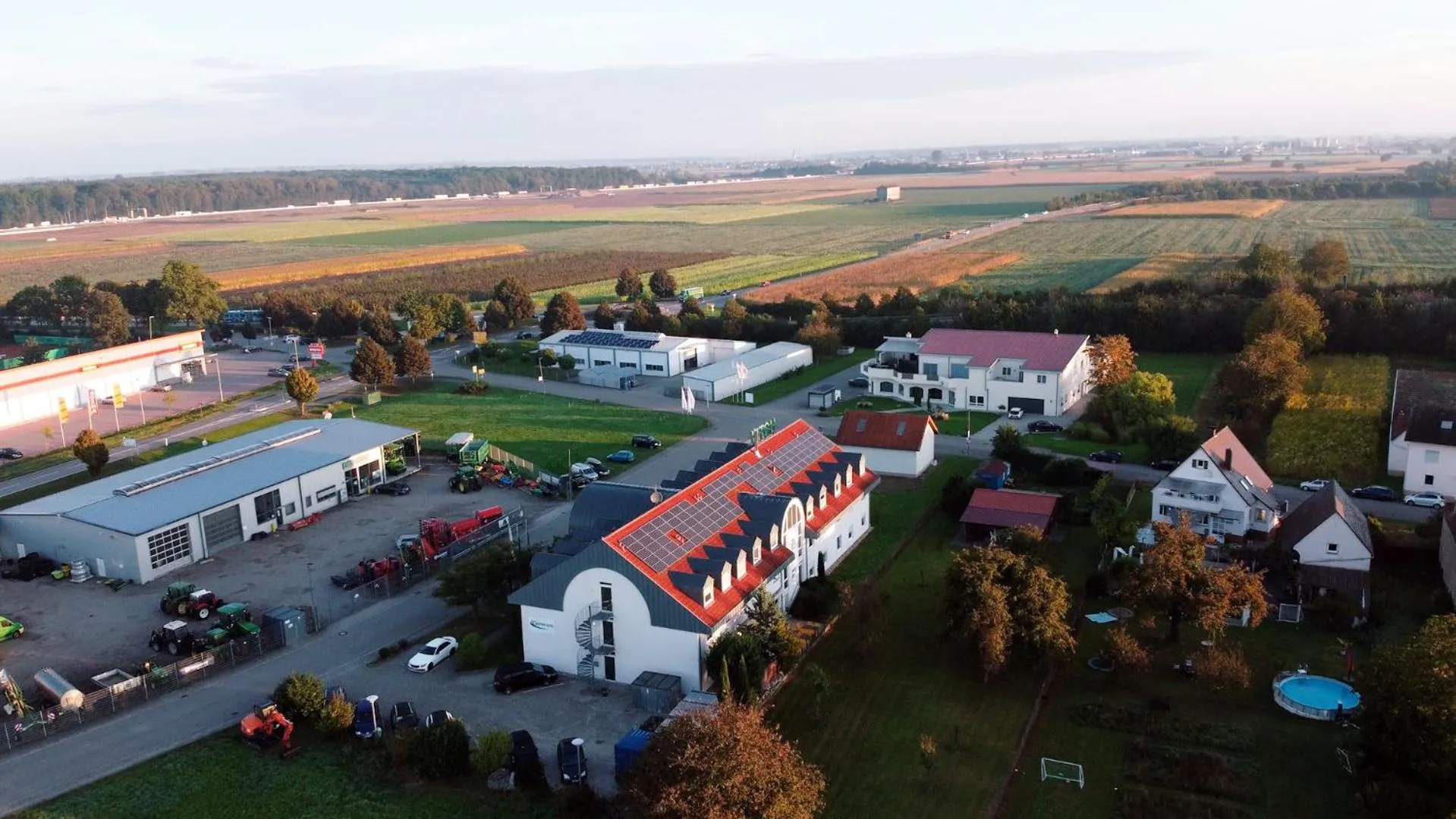 Bird's eye view in Hotel SunParc - SHUTTLE zum Europa-Park Rust 4km & Rulantica 2km