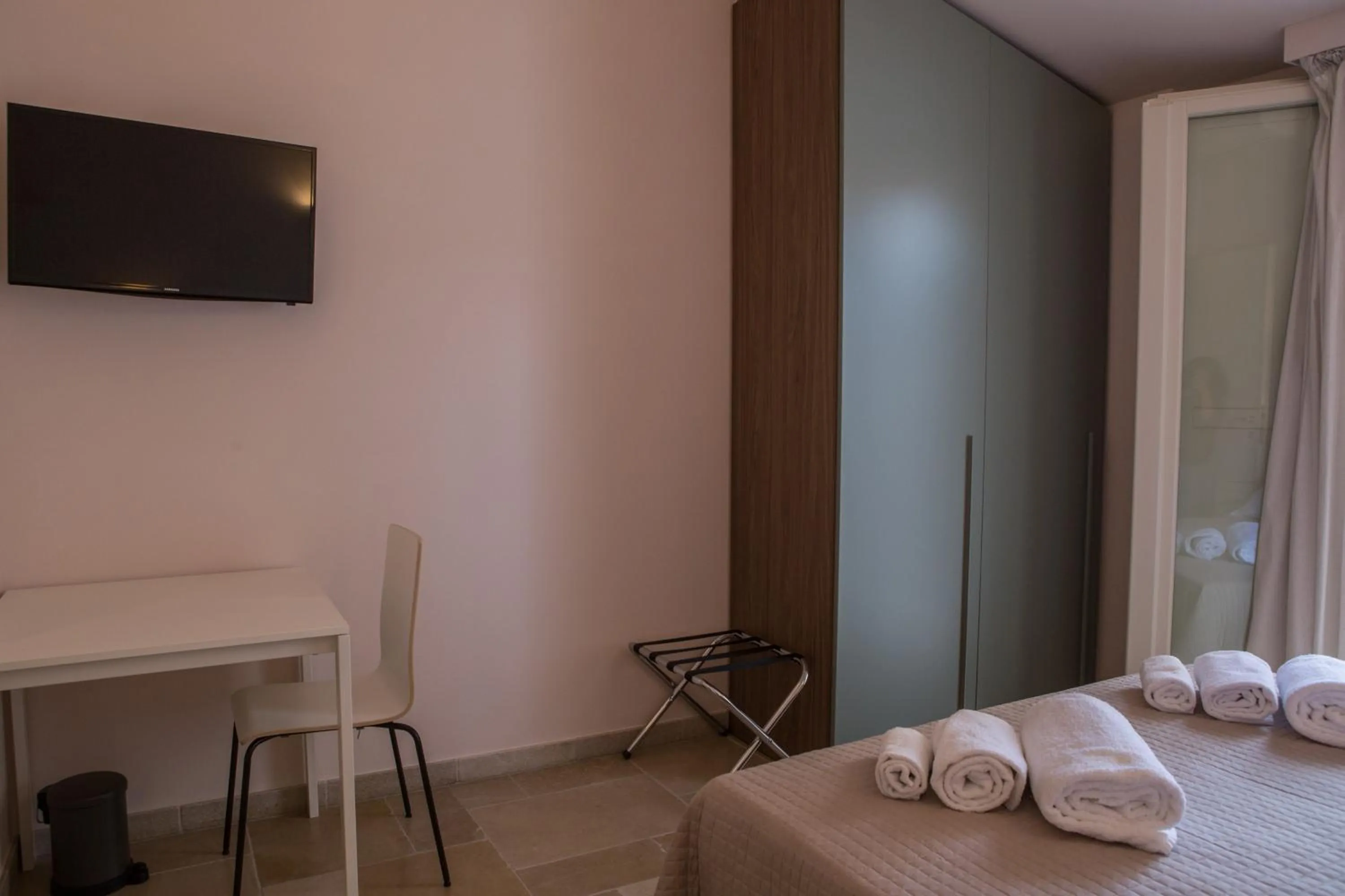 Bedroom, Bed in B&B Borgo Marinaro