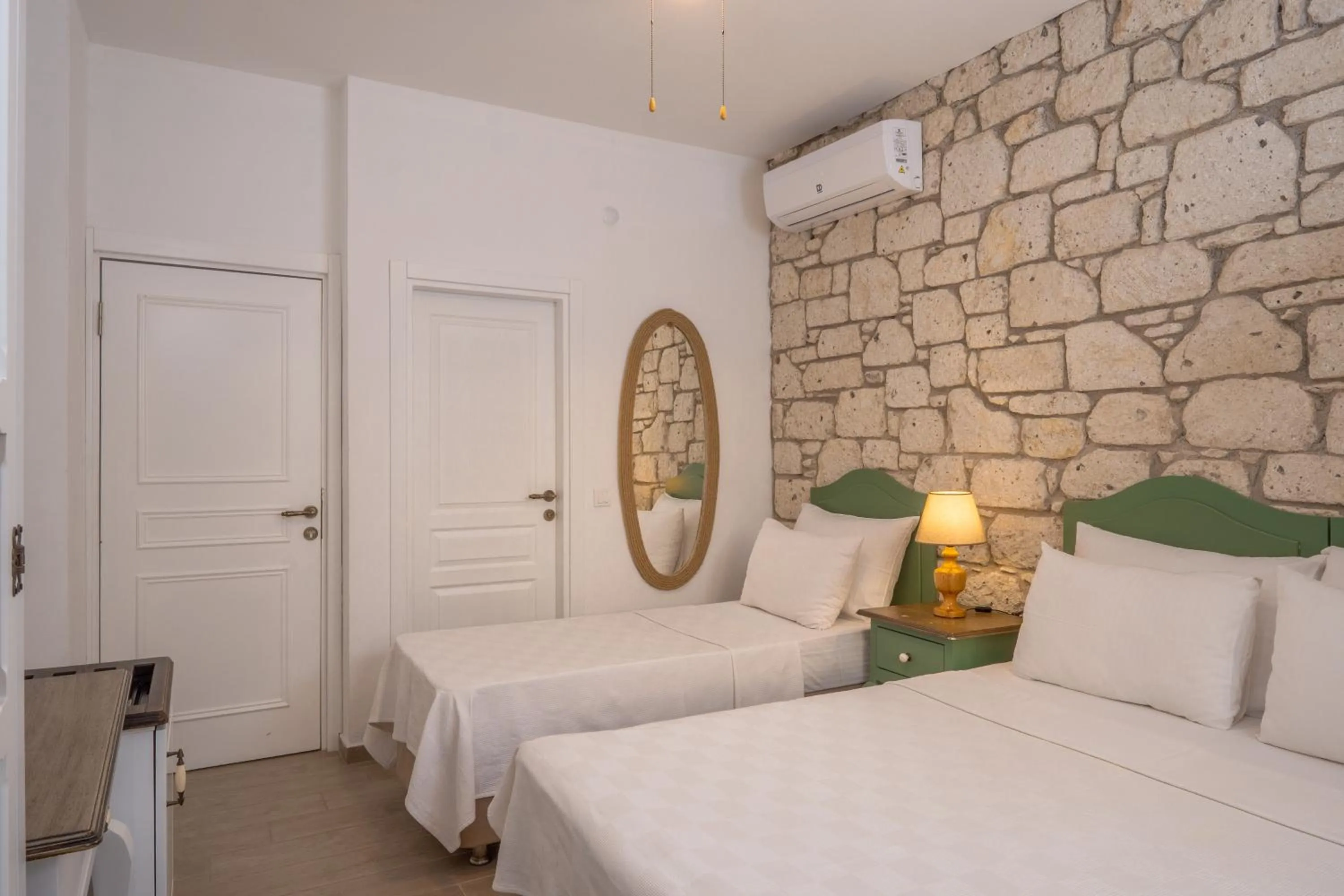 Bed in Melekaki Alaçatı