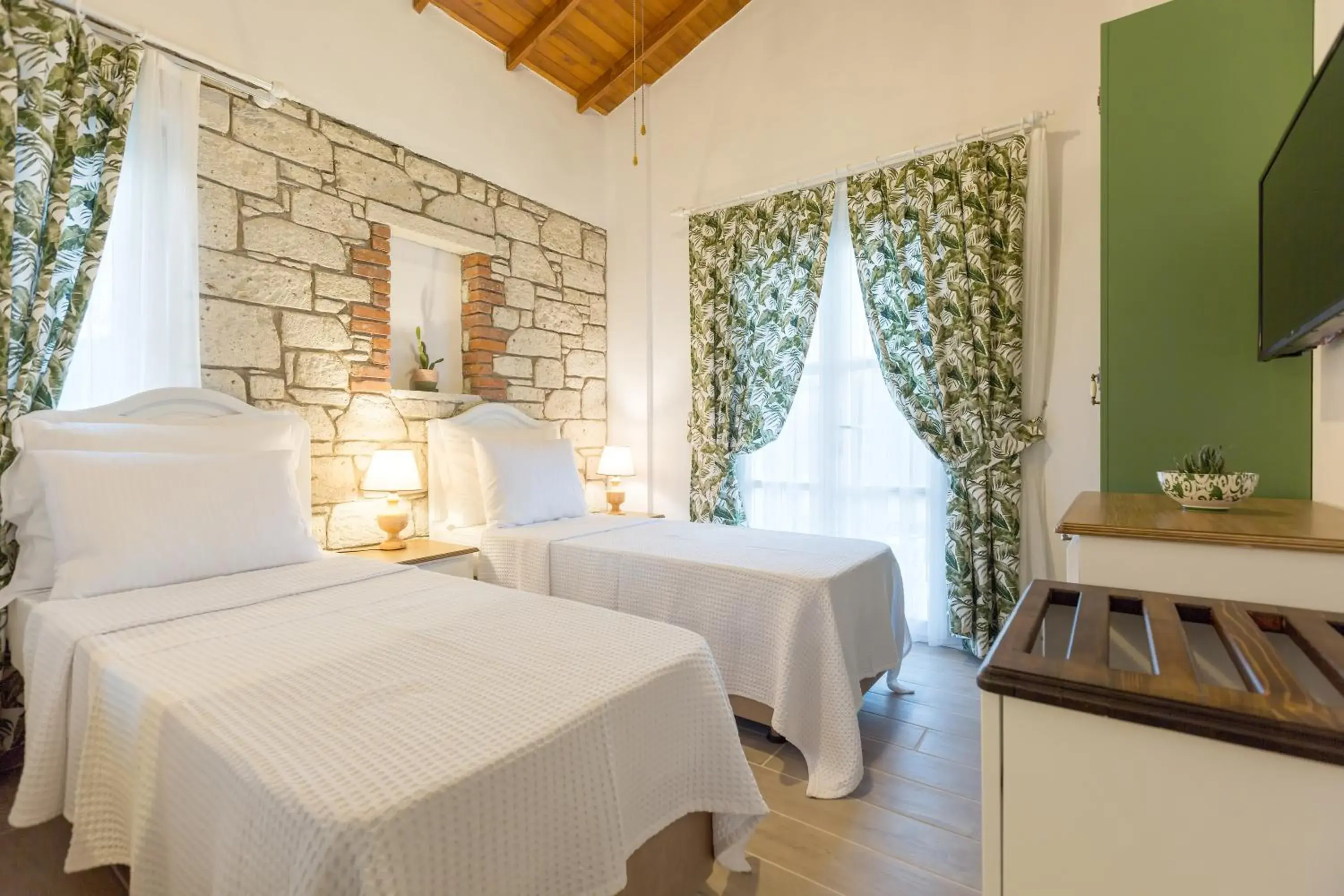 Double Room with Balcony in Melekaki Alaçatı Double Room with Balcony in Melekaki Alaçatı