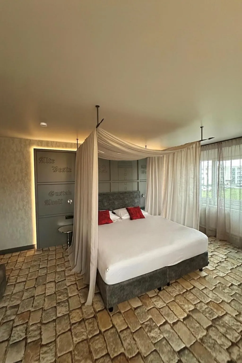 Bed in Ringhotel Reubel