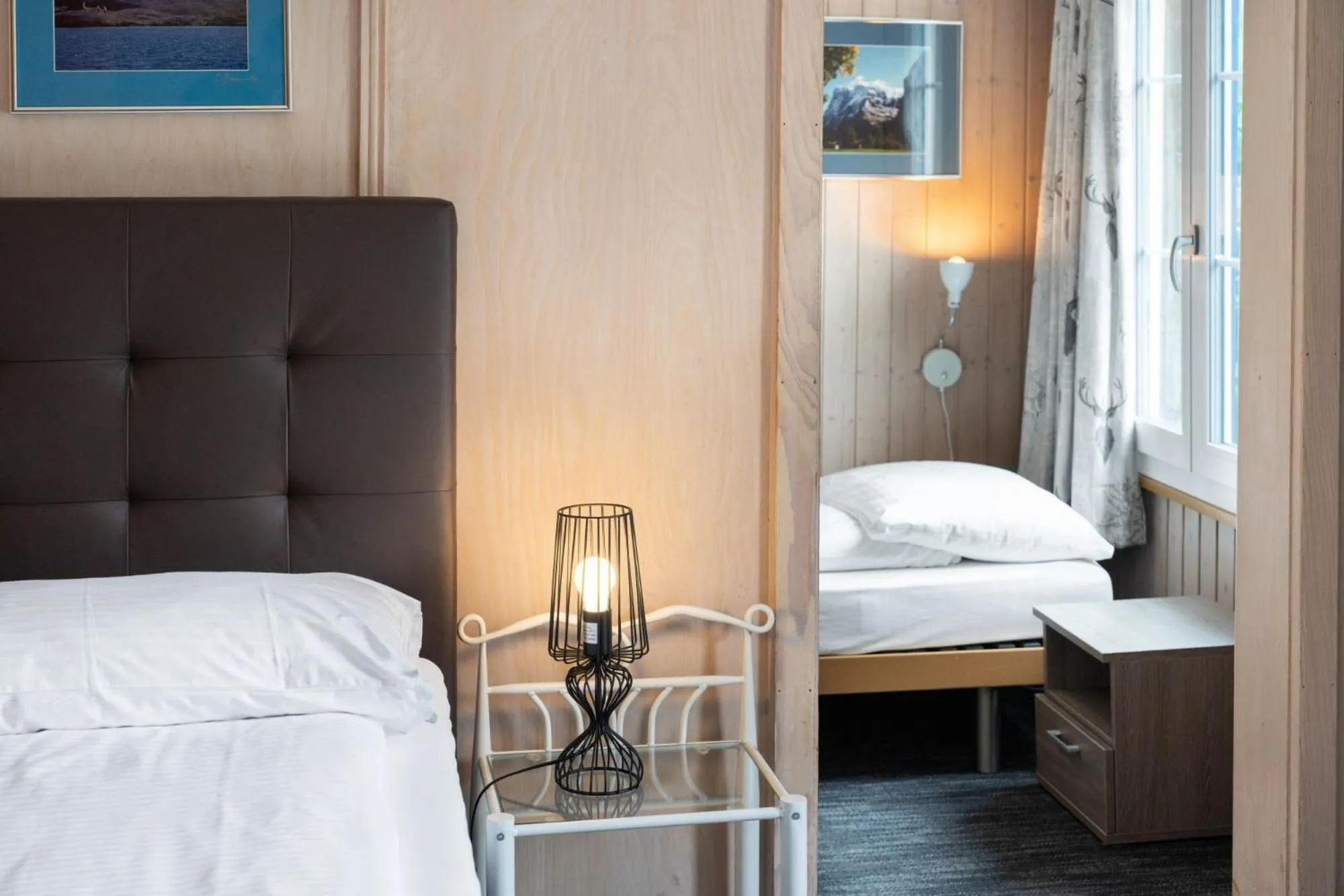 Photo of the whole room, Bed in Jungfrau Lodge, Swiss Mountain Hotel