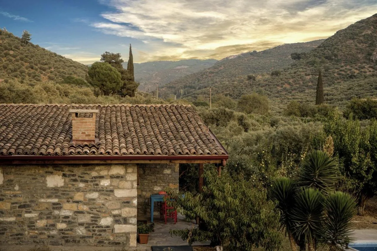 Nearby landmark in Pir Efes Konakları