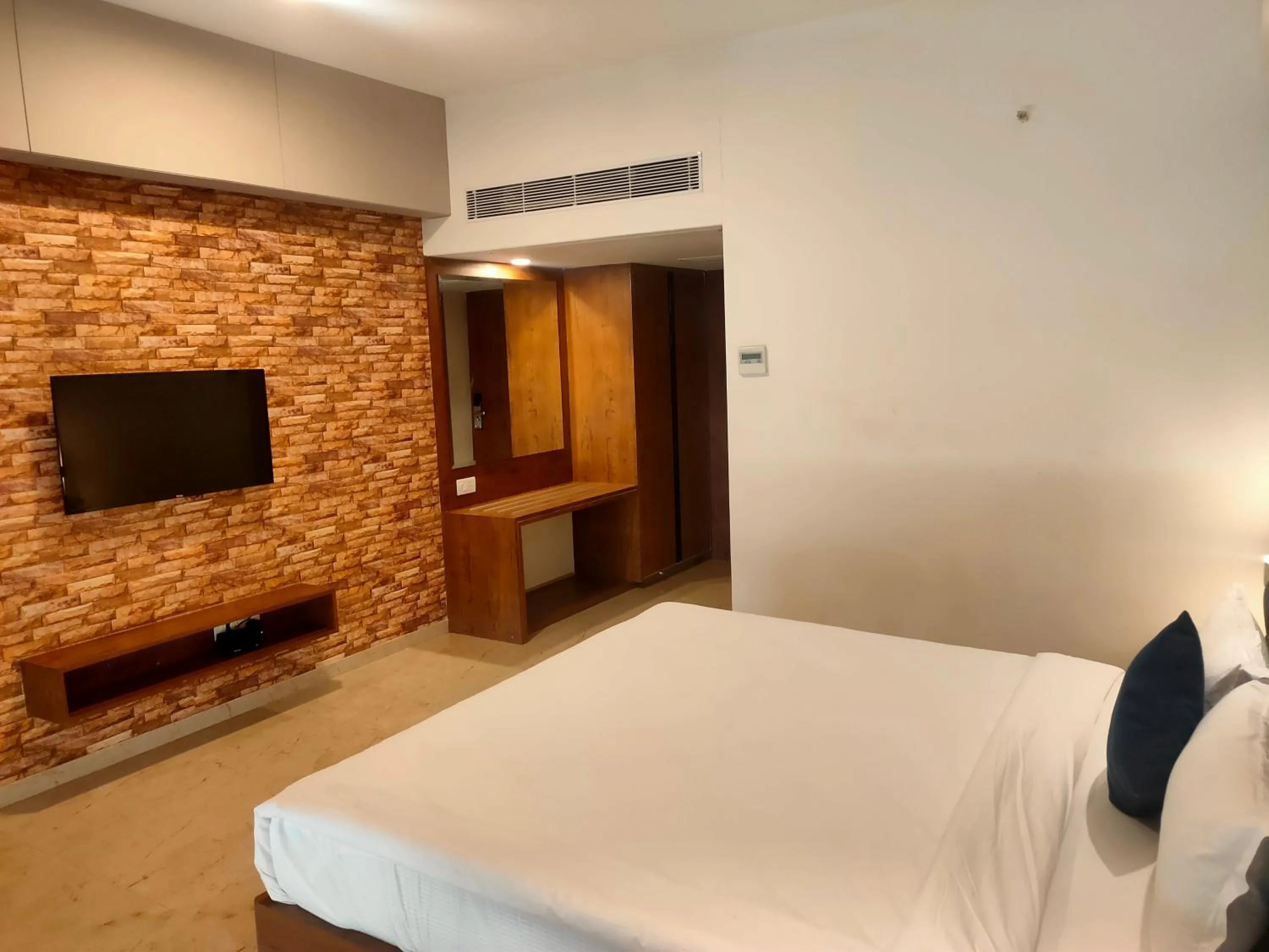 Bed in VITS The Somnath Gateway