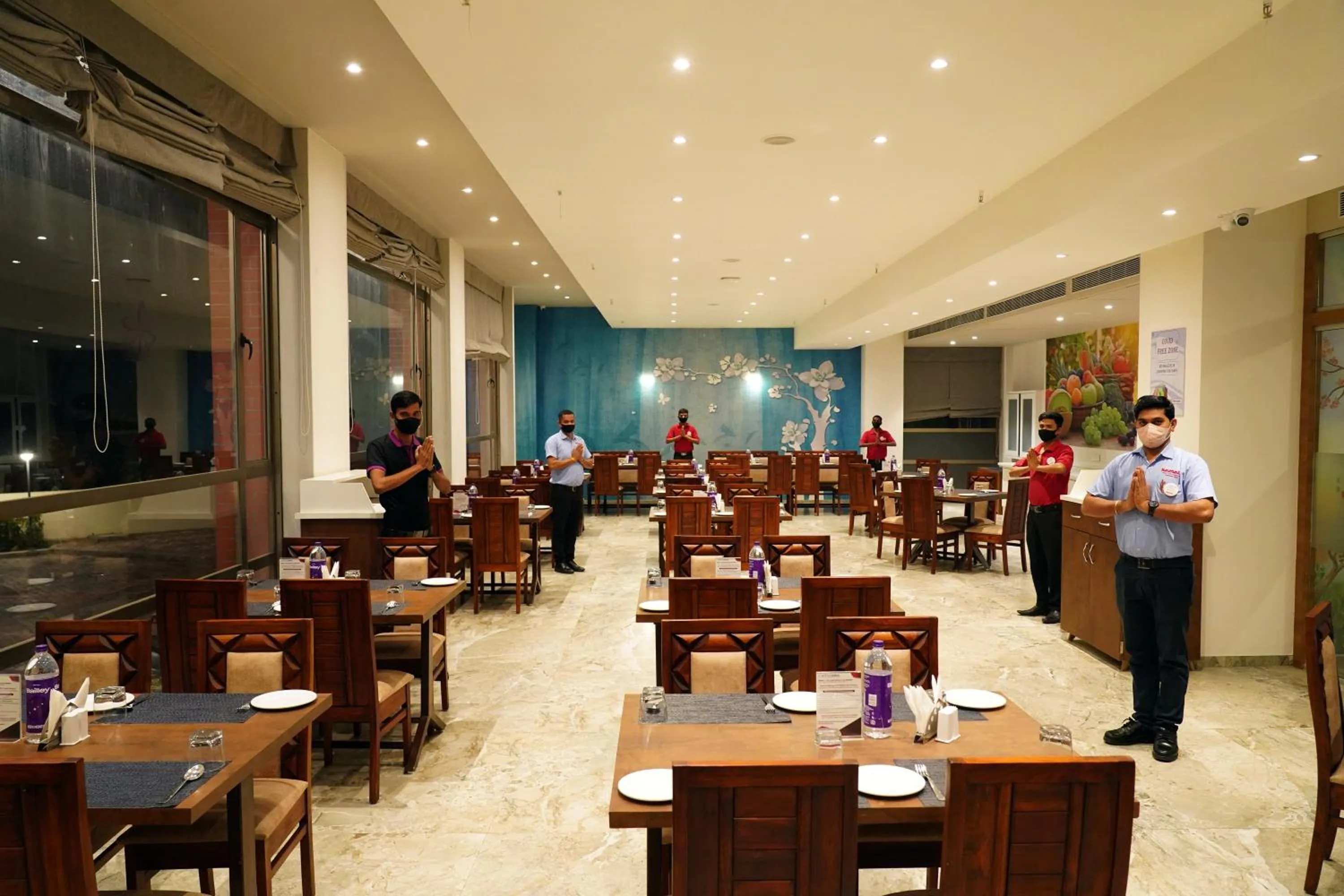 Restaurant/places to eat in VITS The Somnath Gateway