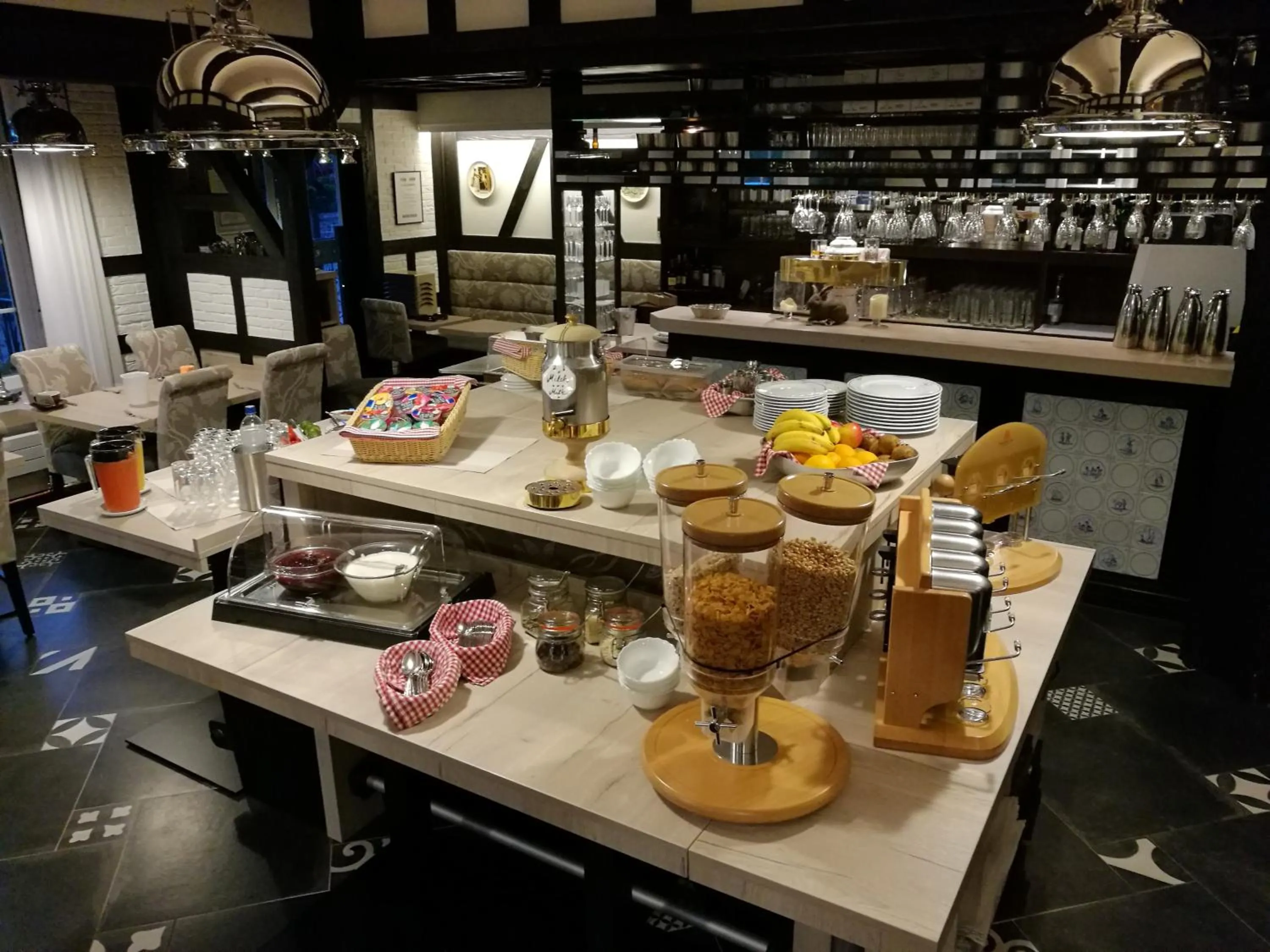 Restaurant/places to eat in Hotel Haase