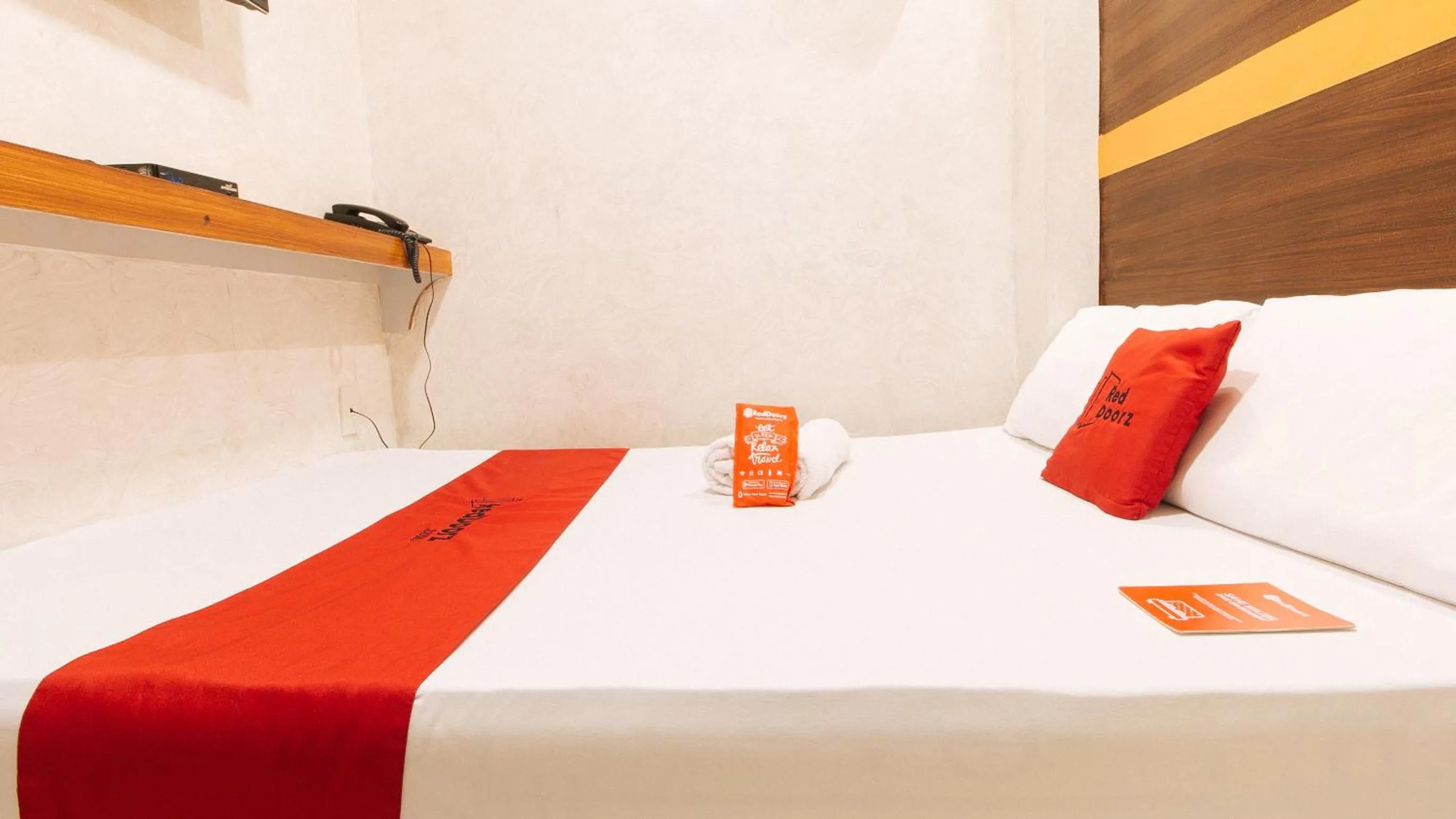 Photo of the whole room in RedDoorz @ PIY Margal Sampaloc Manila